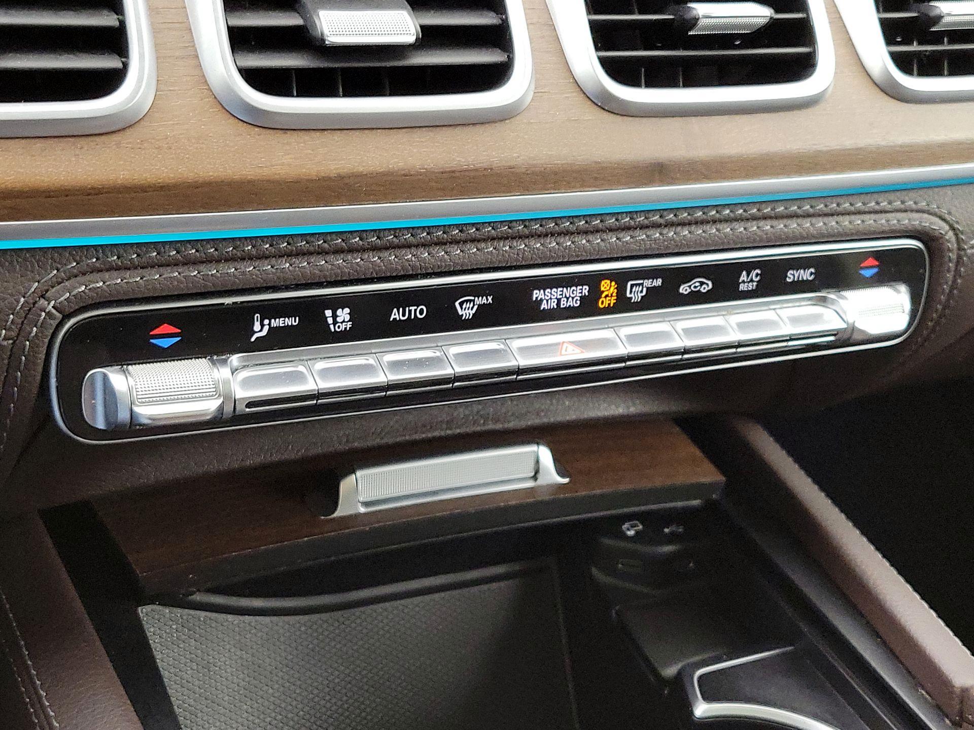 Thumbnail: 2022 Mercedes-Benz GLE - 17