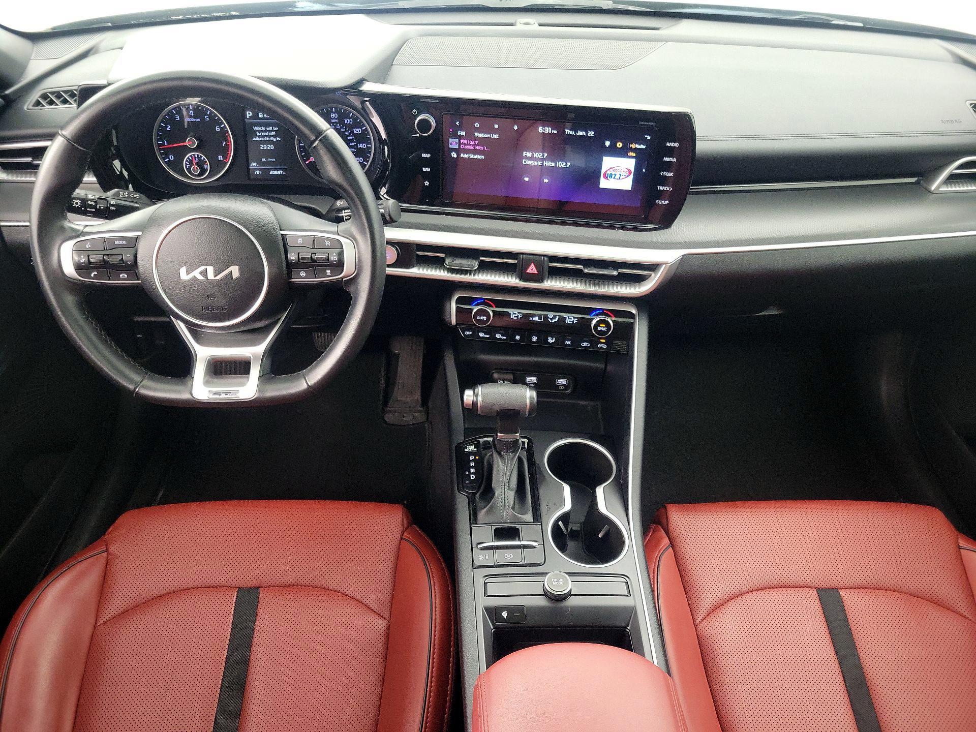 Thumbnail: 2023 Kia K5 - 9