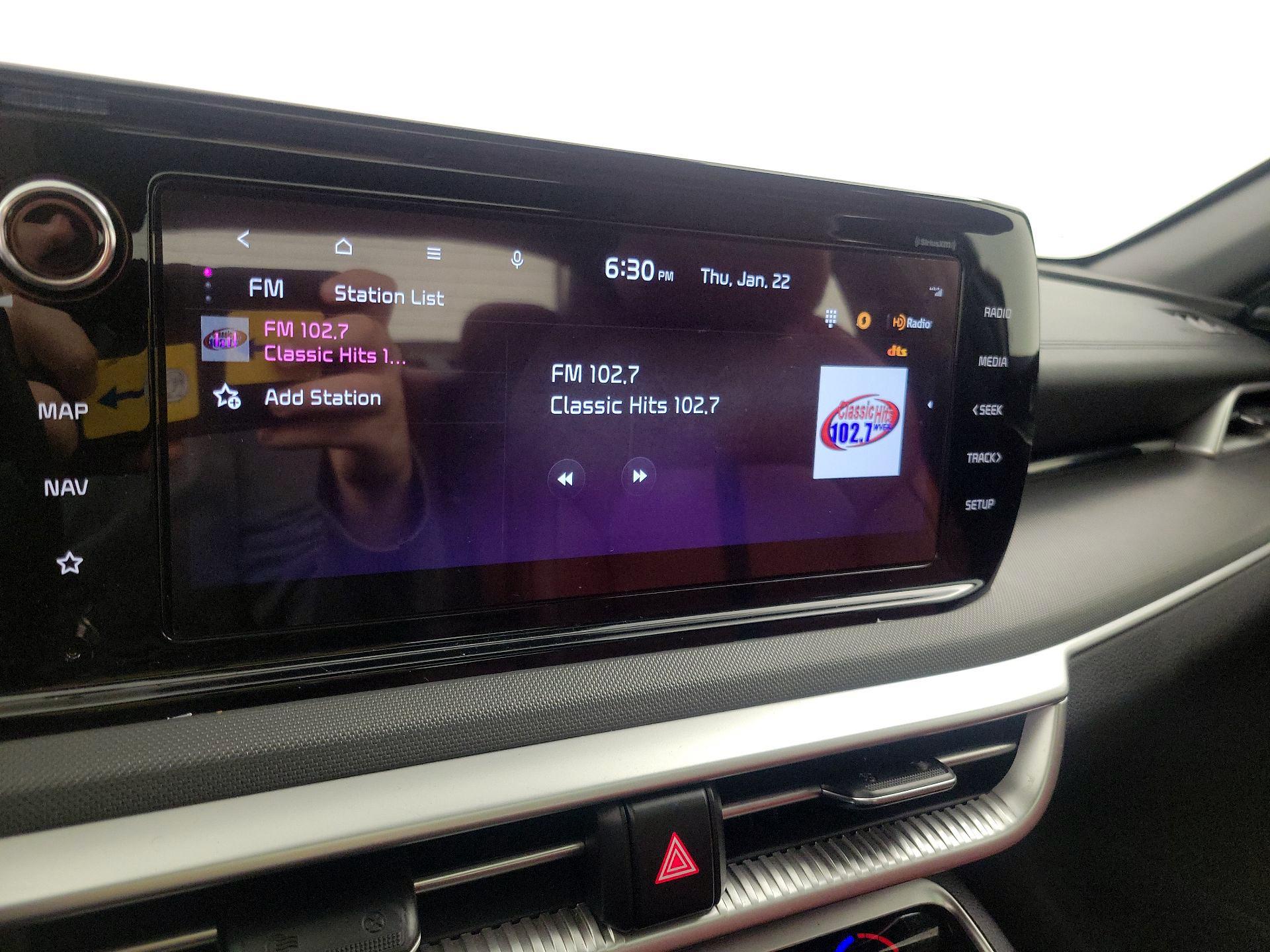 Thumbnail: 2023 Kia K5 - 16