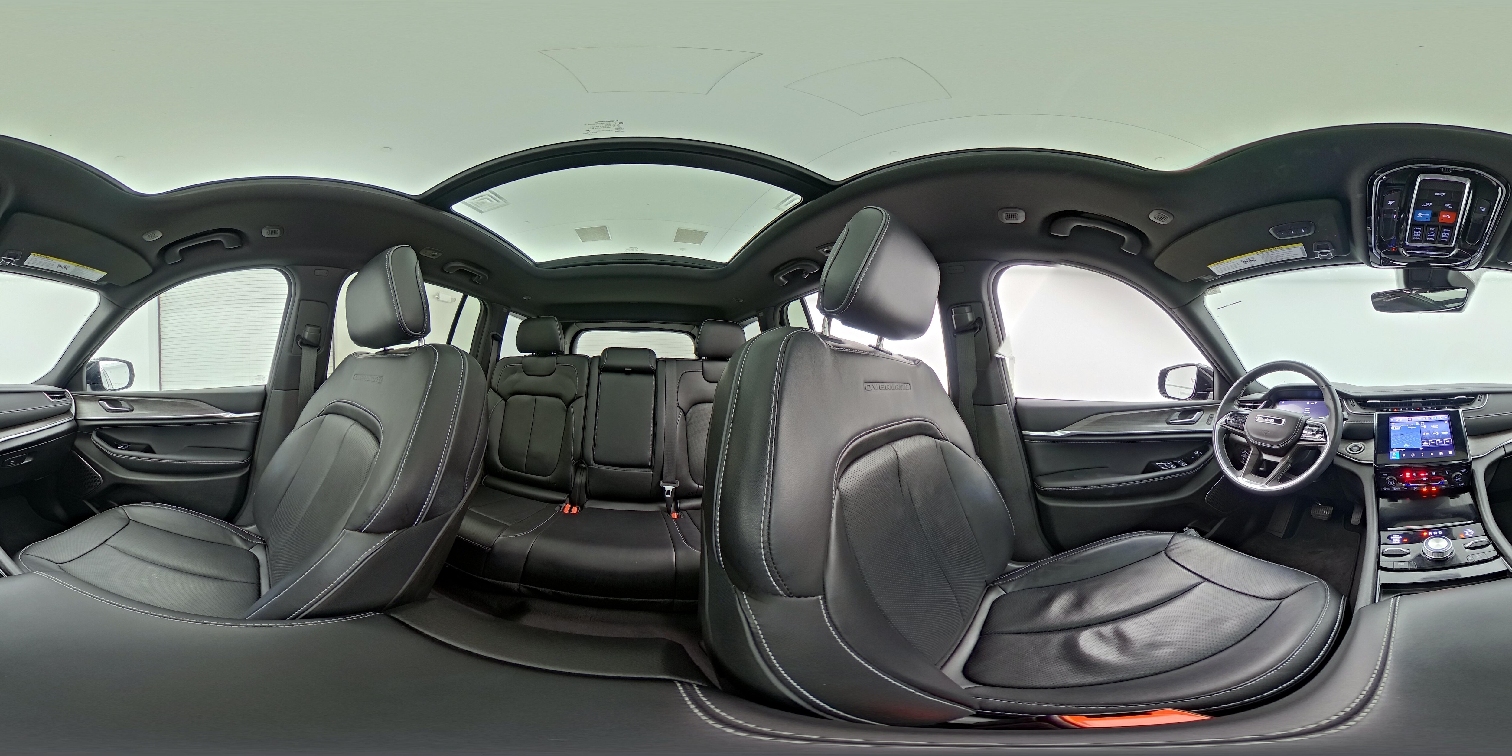 2022 Jeep Grand Cherokee Overland - Photo 27