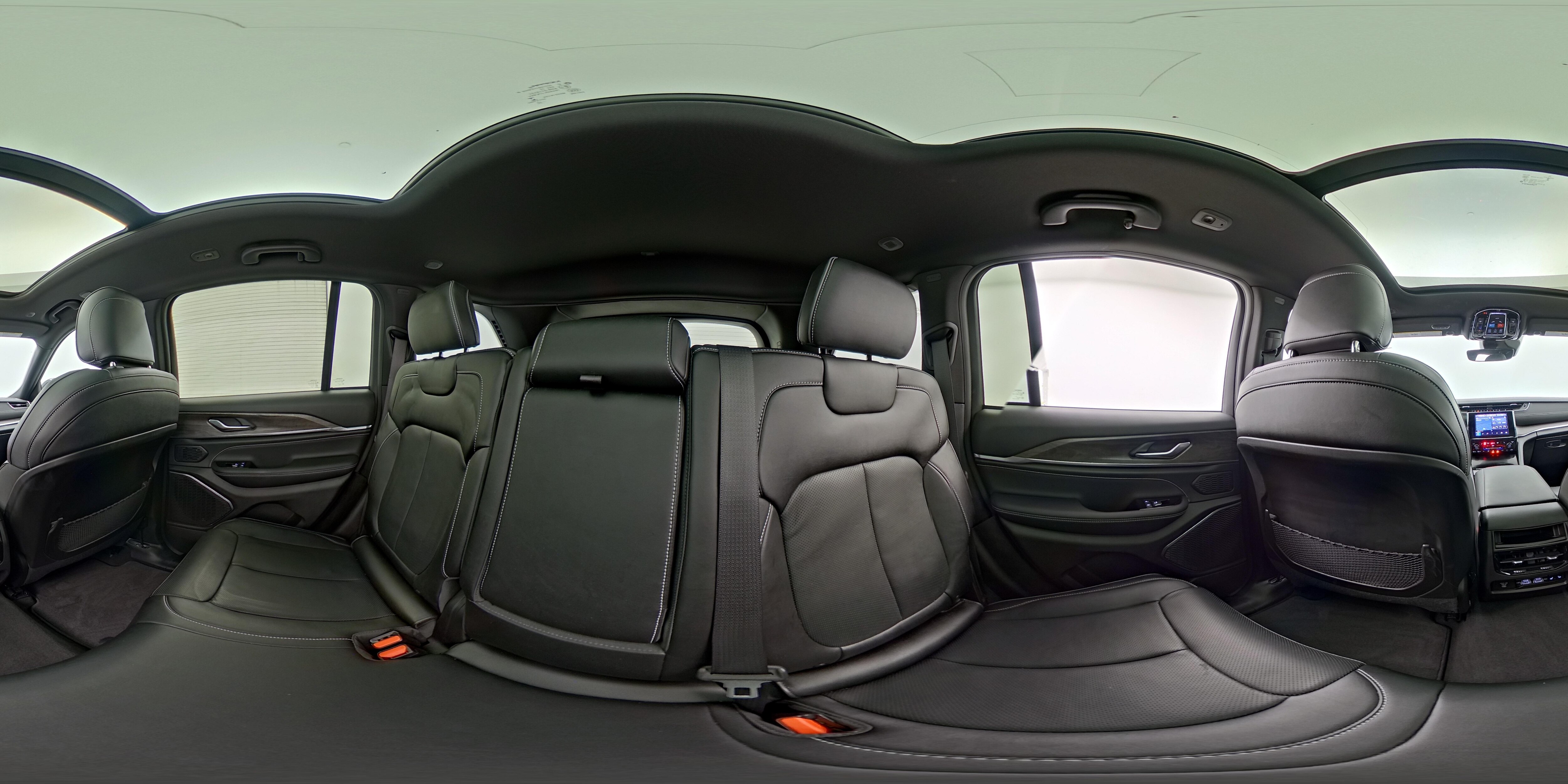 2022 Jeep Grand Cherokee Overland - Photo 28