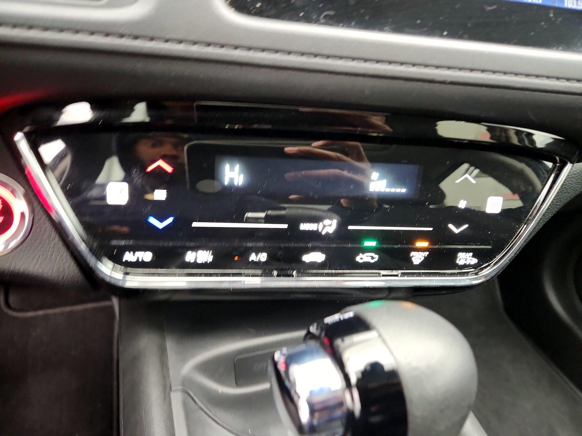 Thumbnail: 2022 Honda HR-V - 16