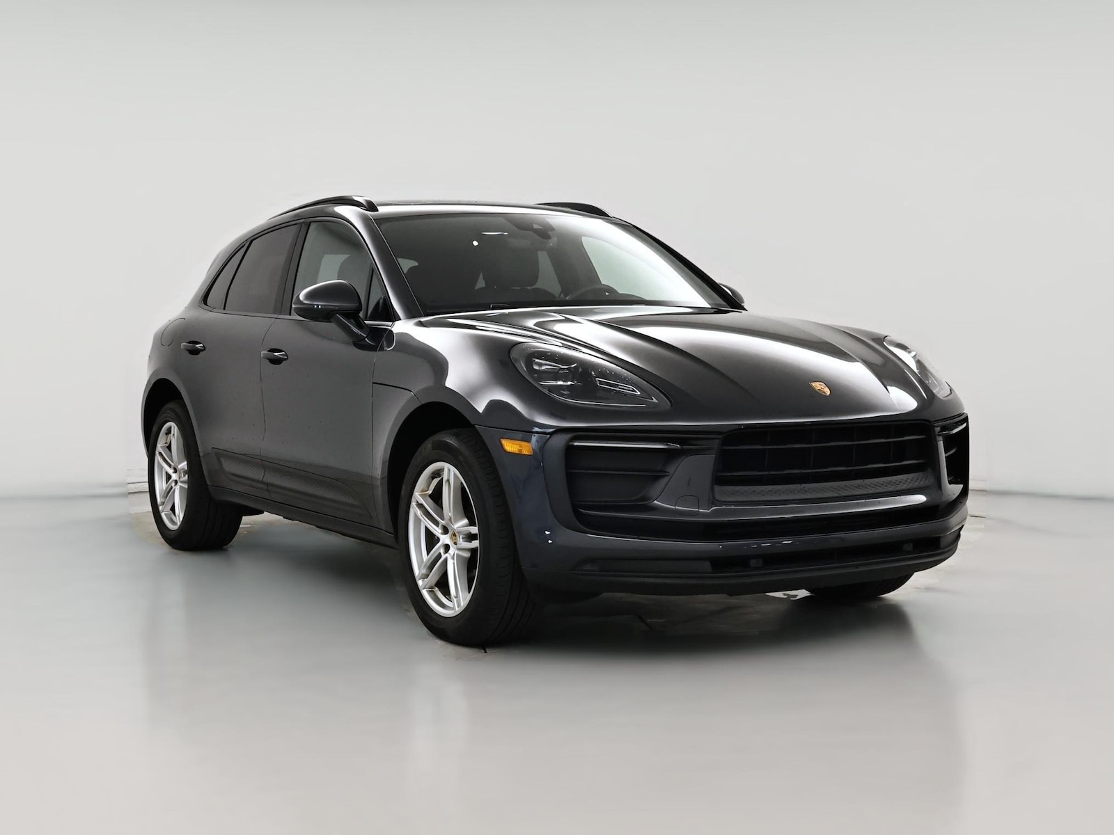 2022 Porsche Macan Base