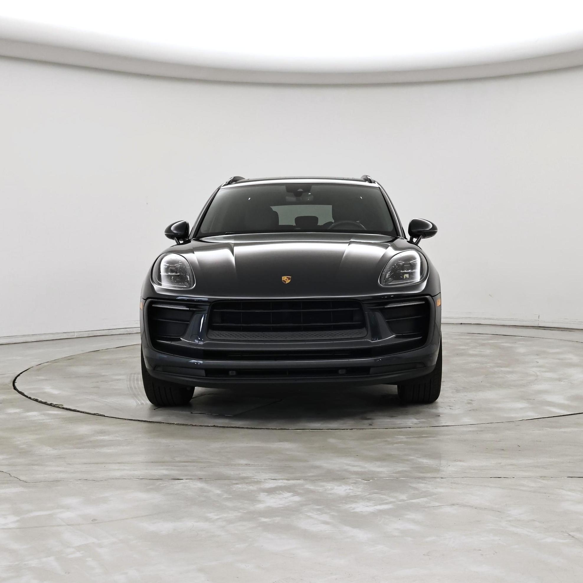 Thumbnail: 2022 Porsche Macan - 5