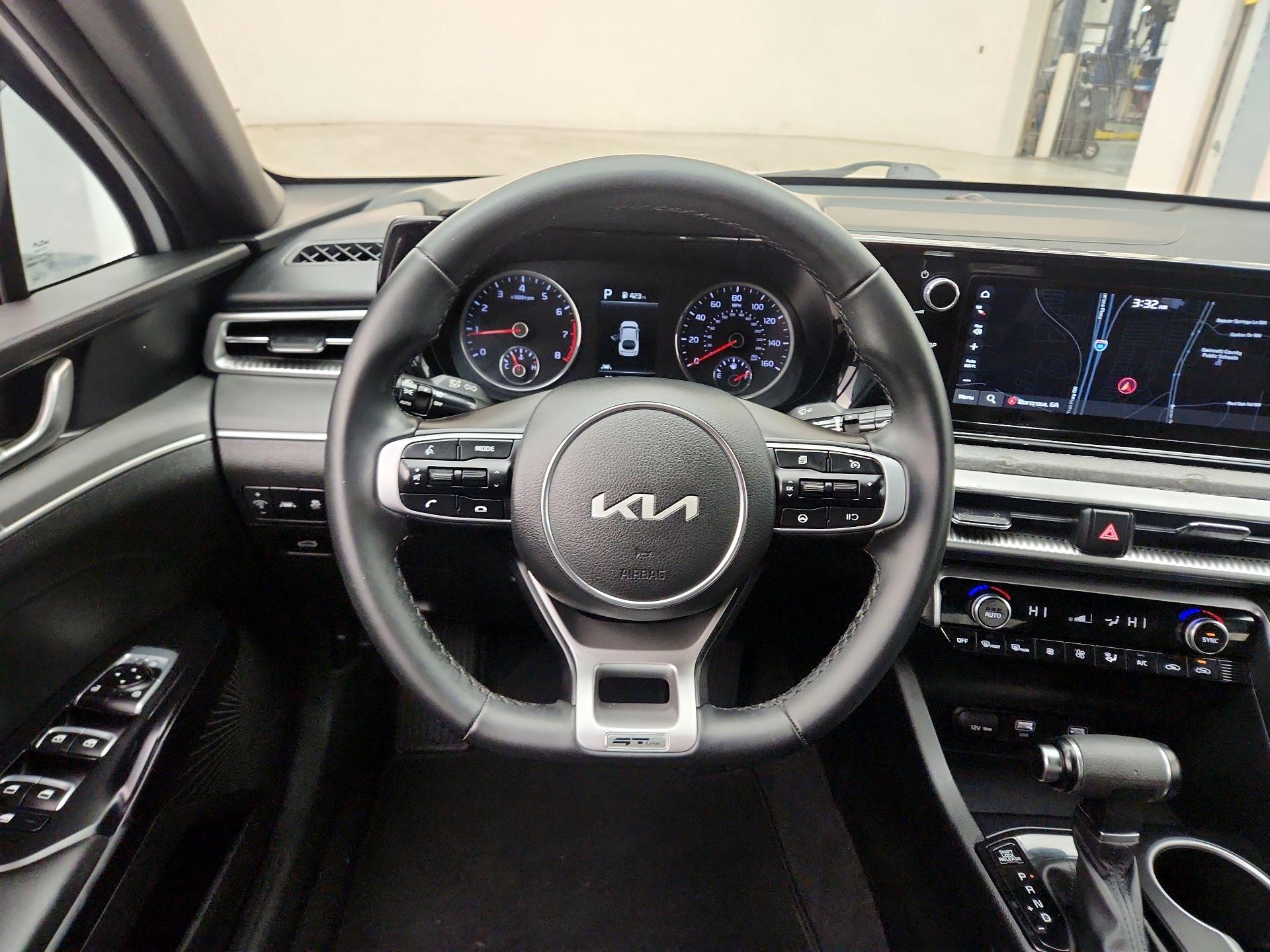 Thumbnail: 2023 Kia K5 - 10