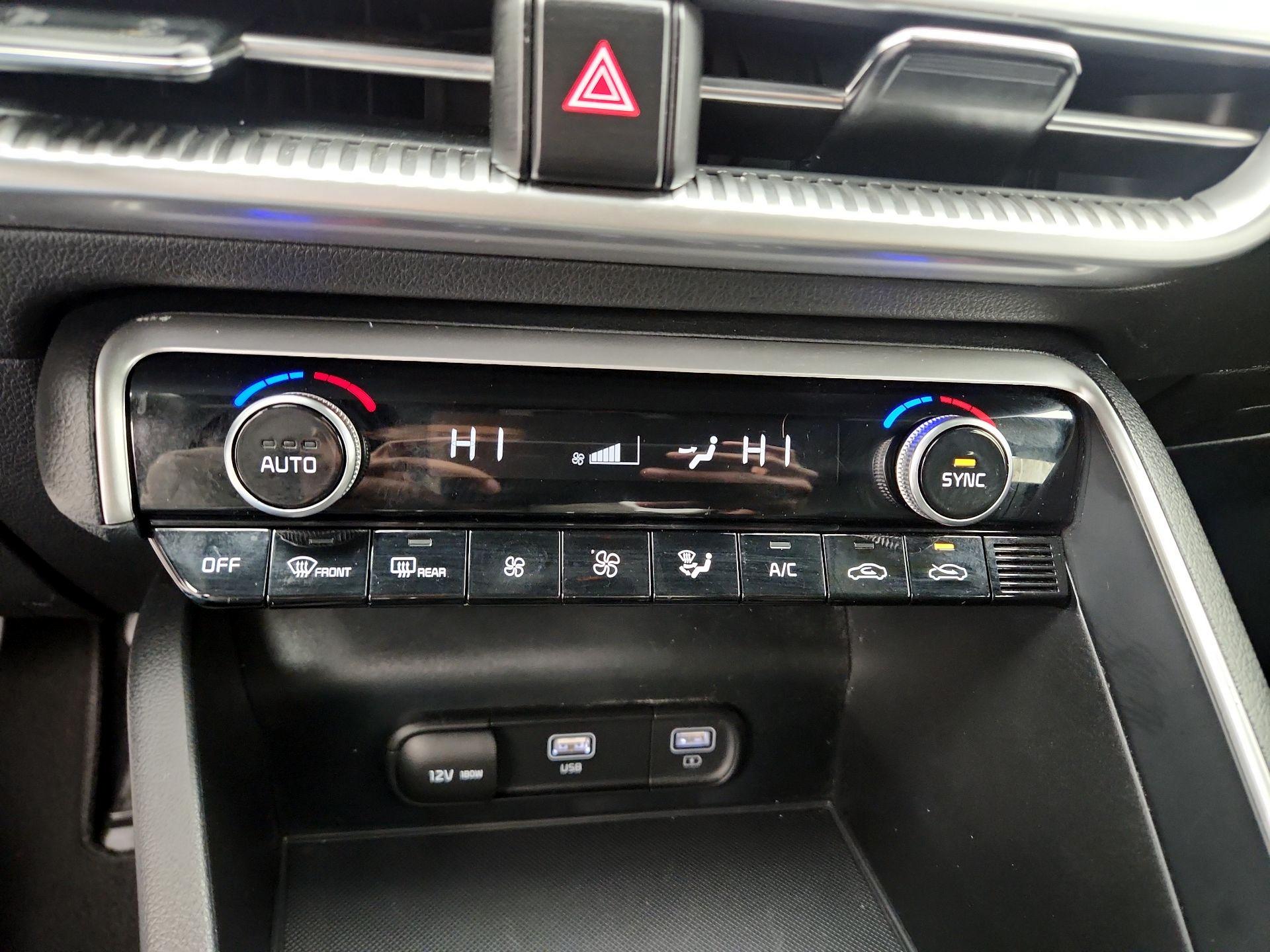 Thumbnail: 2023 Kia K5 - 17