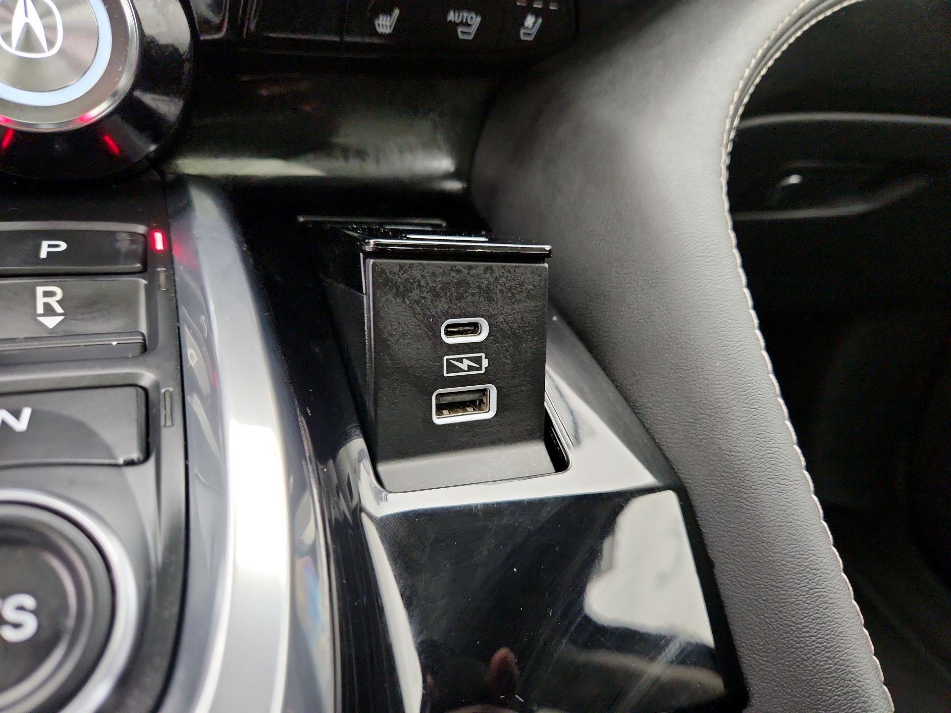 Thumbnail: 2022 Acura MDX - 19