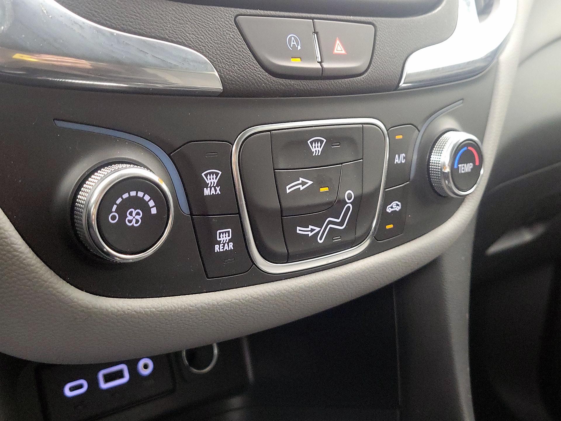 Thumbnail: 2023 Chevrolet Equinox - 16