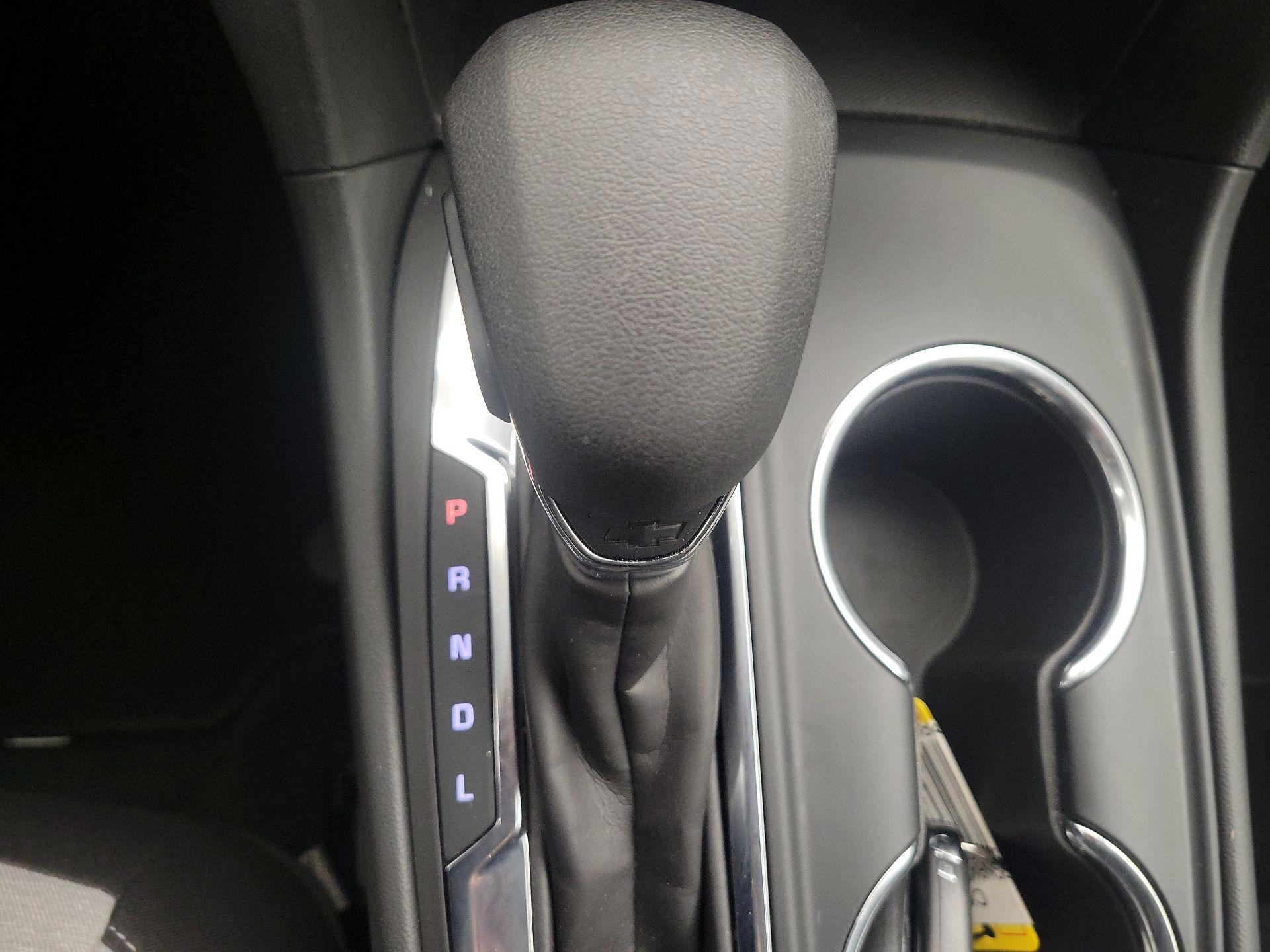 Thumbnail: 2023 Chevrolet Equinox - 17