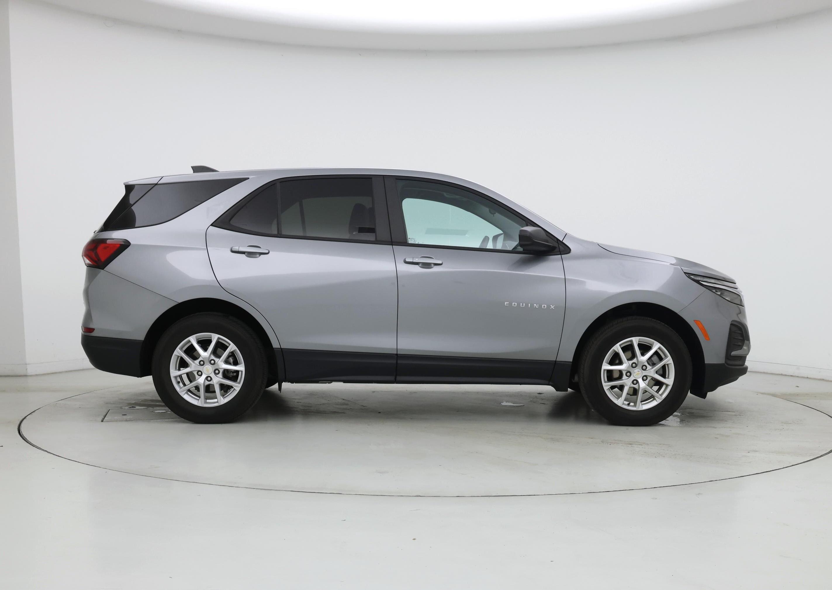 Thumbnail: 2023 Chevrolet Equinox - 7