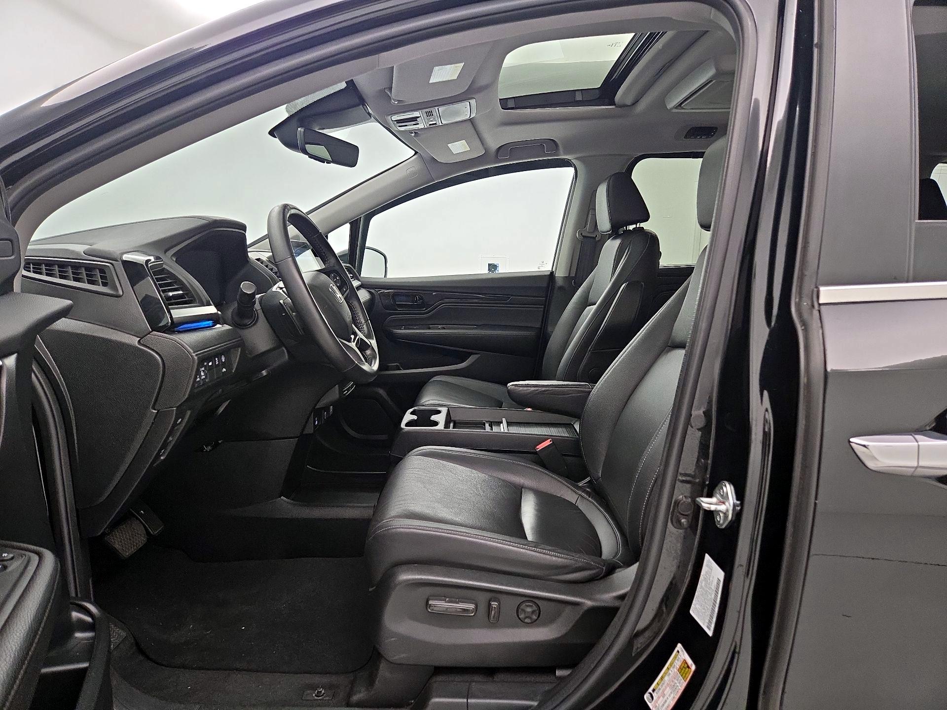 Thumbnail: 2023 Honda Odyssey - 11