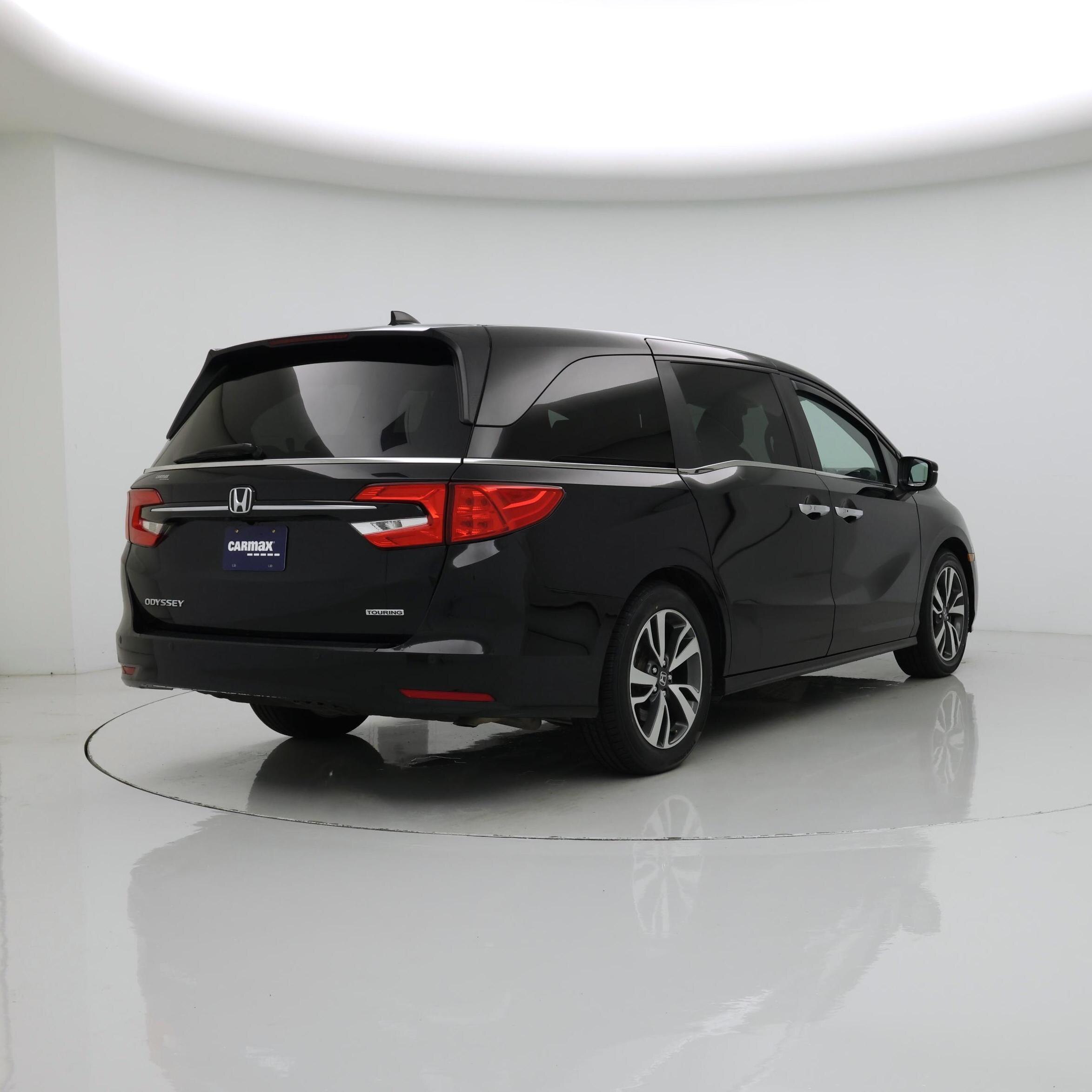 Thumbnail: 2023 Honda Odyssey - 8