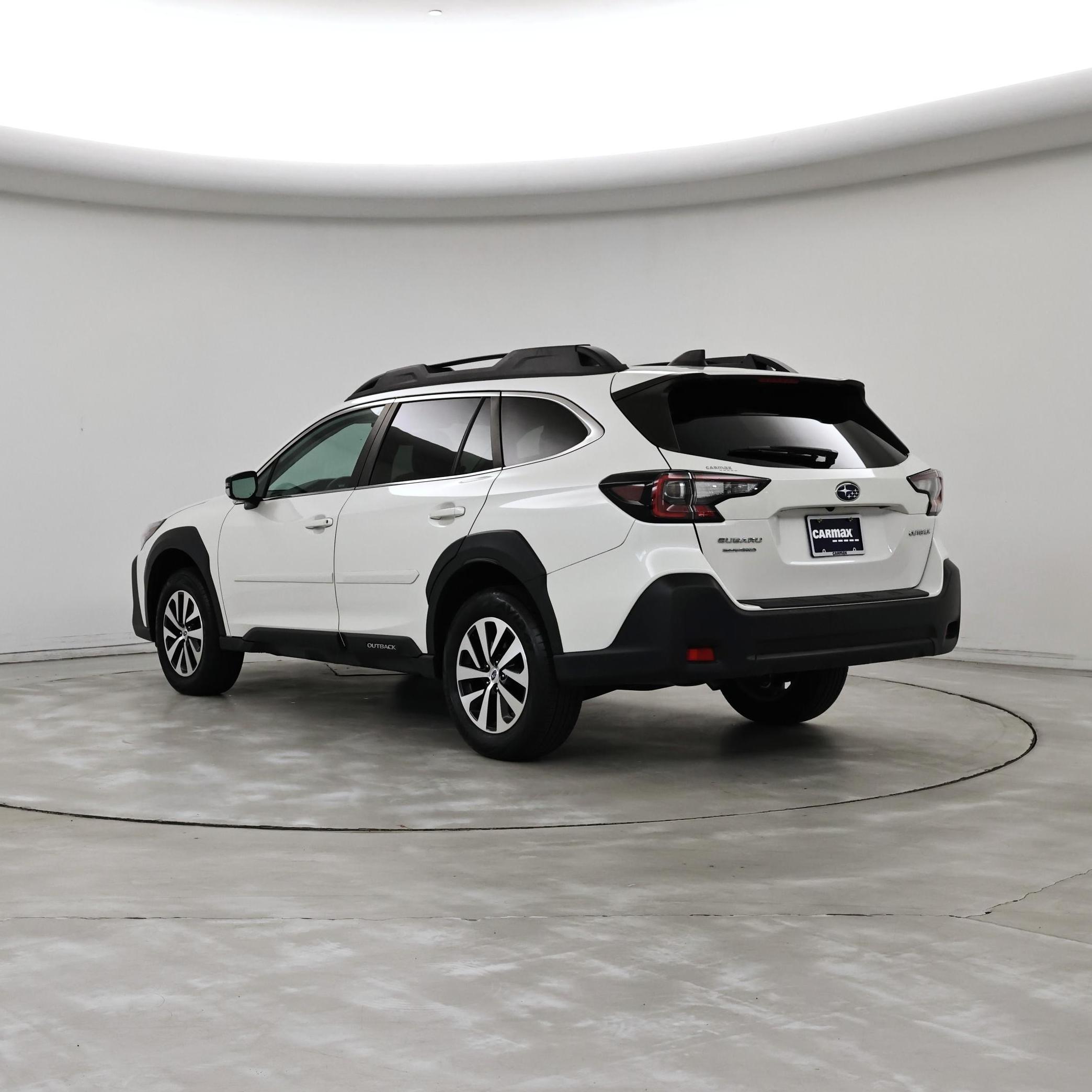 Thumbnail: 2023 Subaru Outback - 2