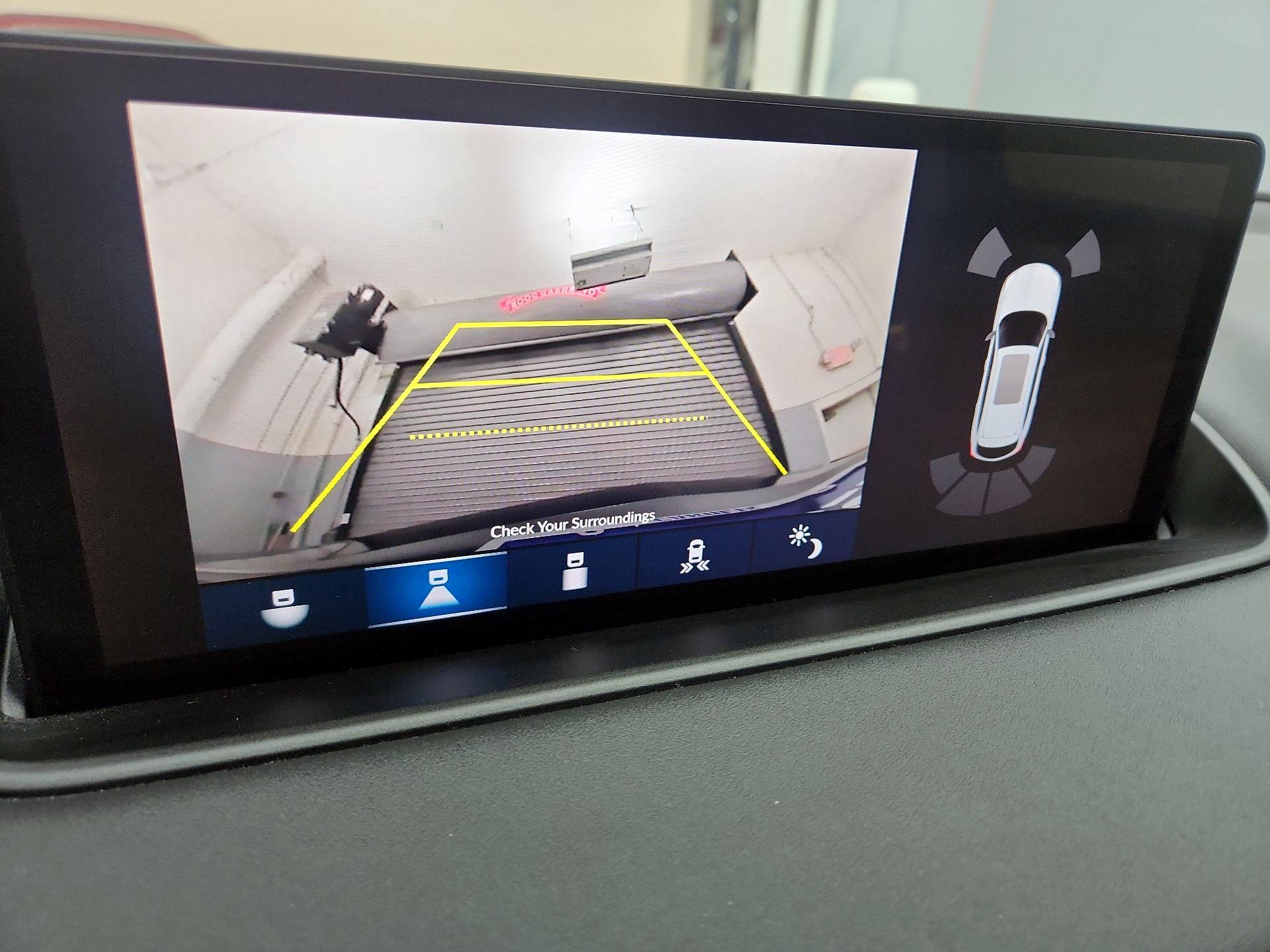 Thumbnail: 2023 Acura MDX - 15