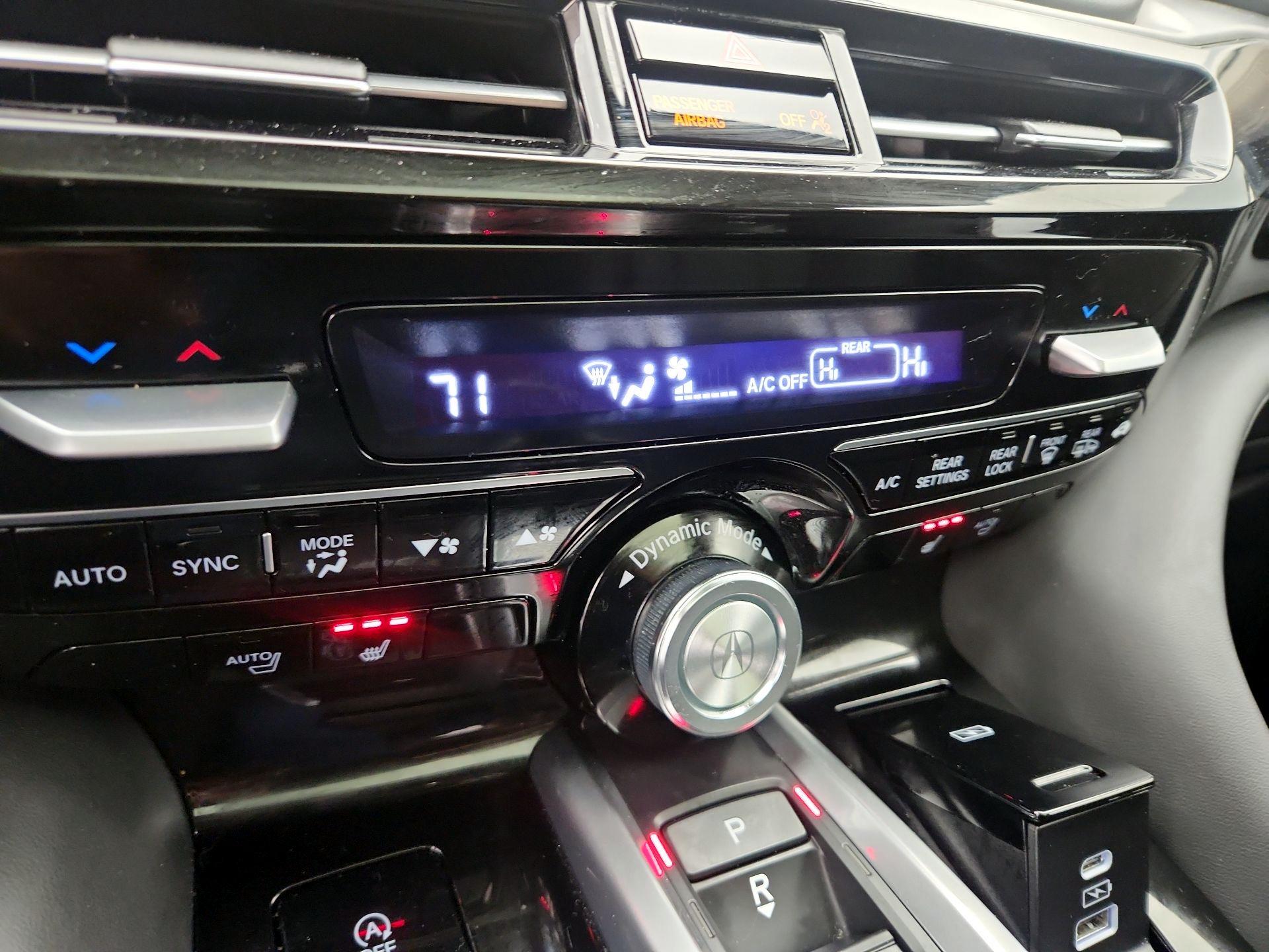 Thumbnail: 2023 Acura MDX - 17