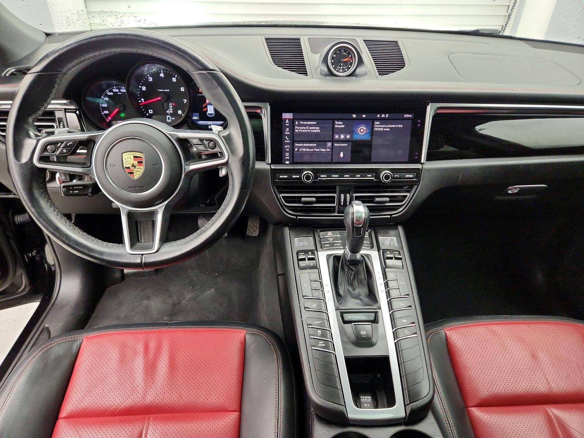 Thumbnail: 2021 Porsche Macan - 9