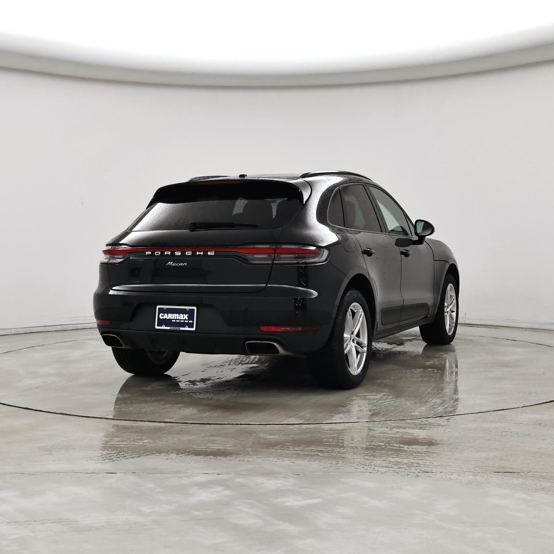 Thumbnail: 2021 Porsche Macan - 8