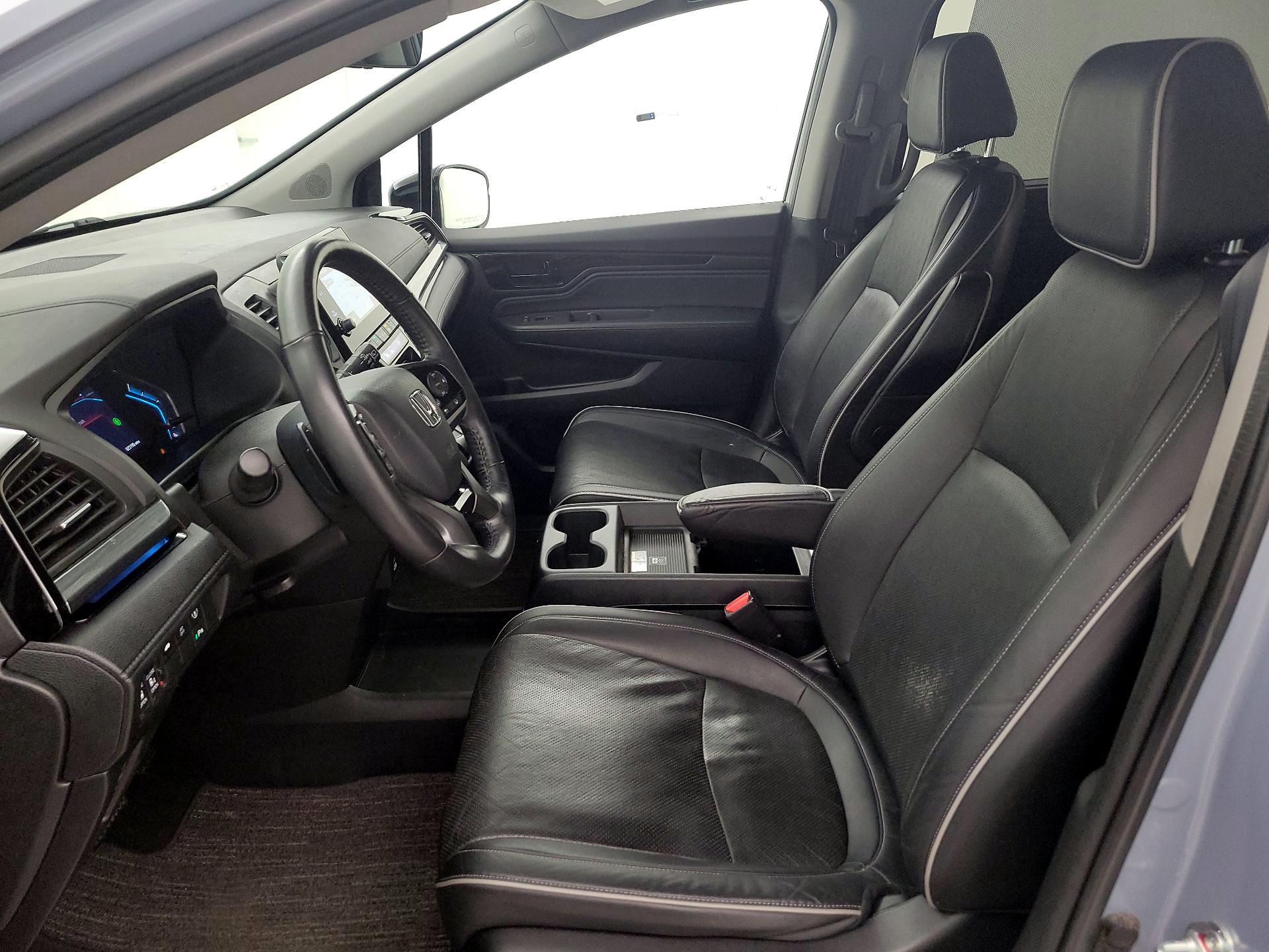 Thumbnail: 2023 Honda Odyssey - 11