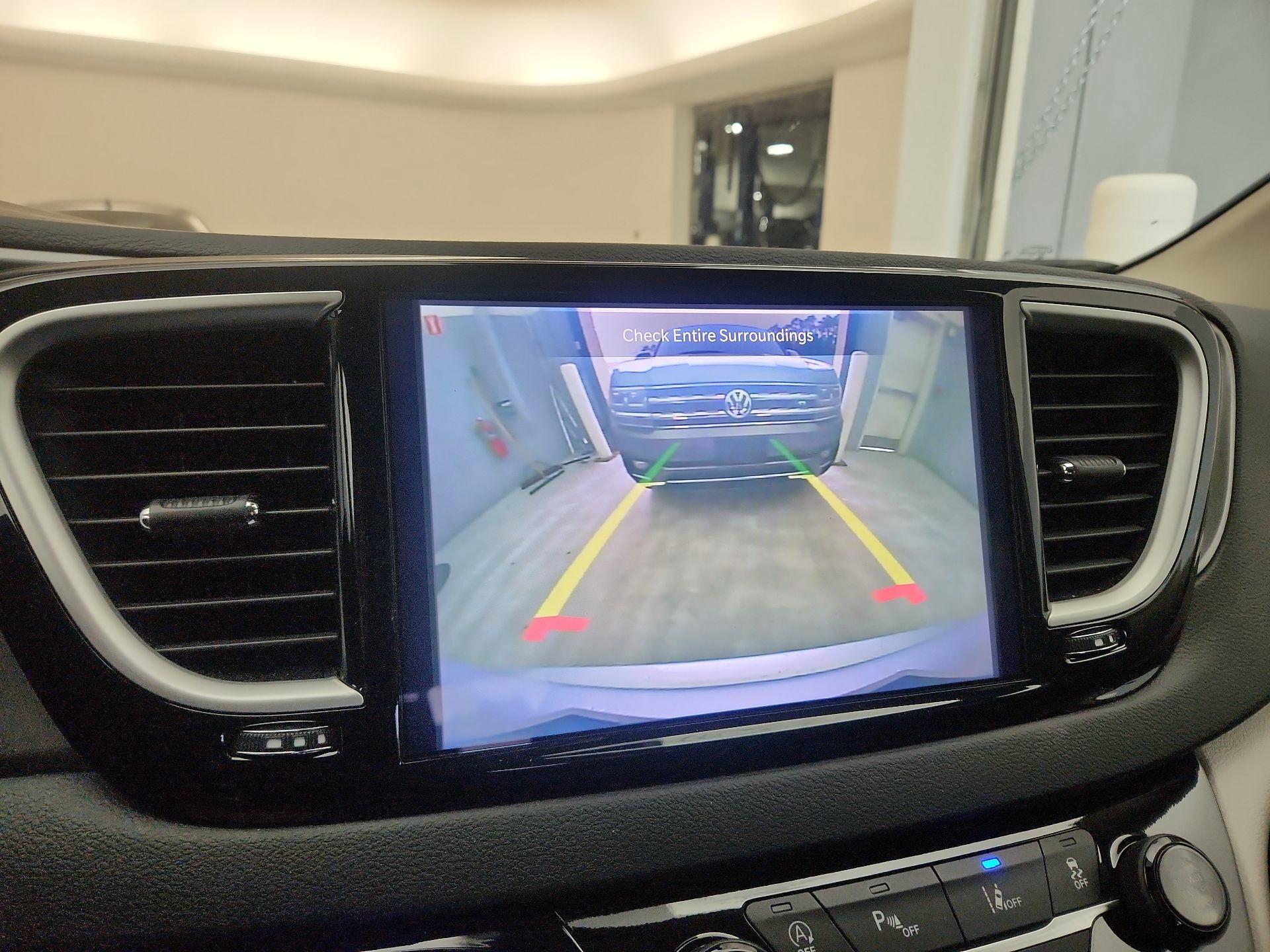 Thumbnail: 2024 Chrysler Pacifica - 14