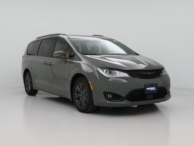 2020 Chrysler Pacifica Hybrid Red S