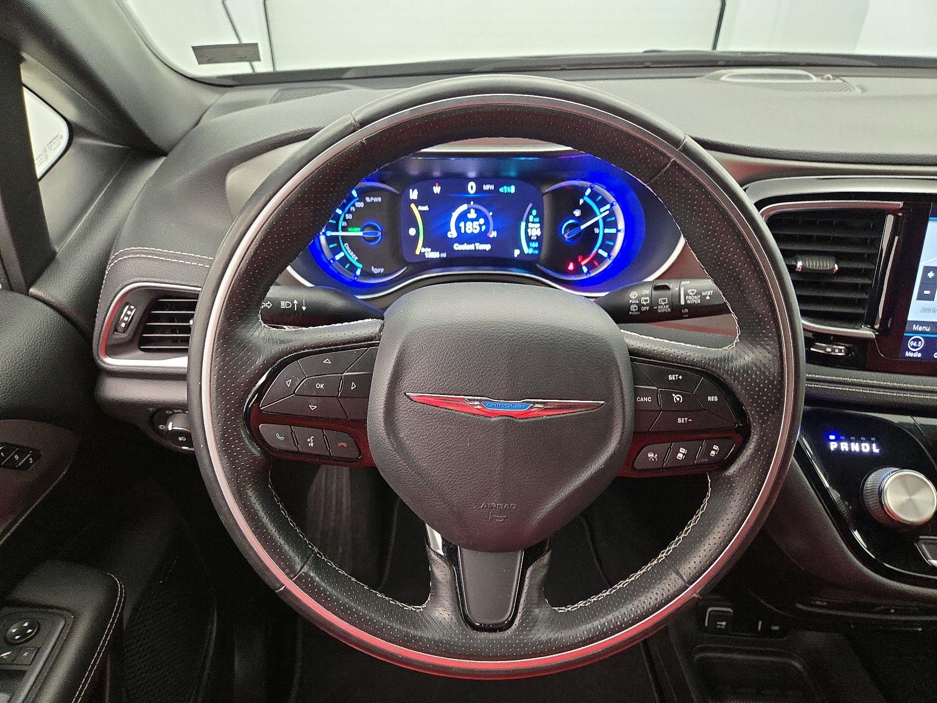 Thumbnail: 2020 Chrysler Pacifica - 10