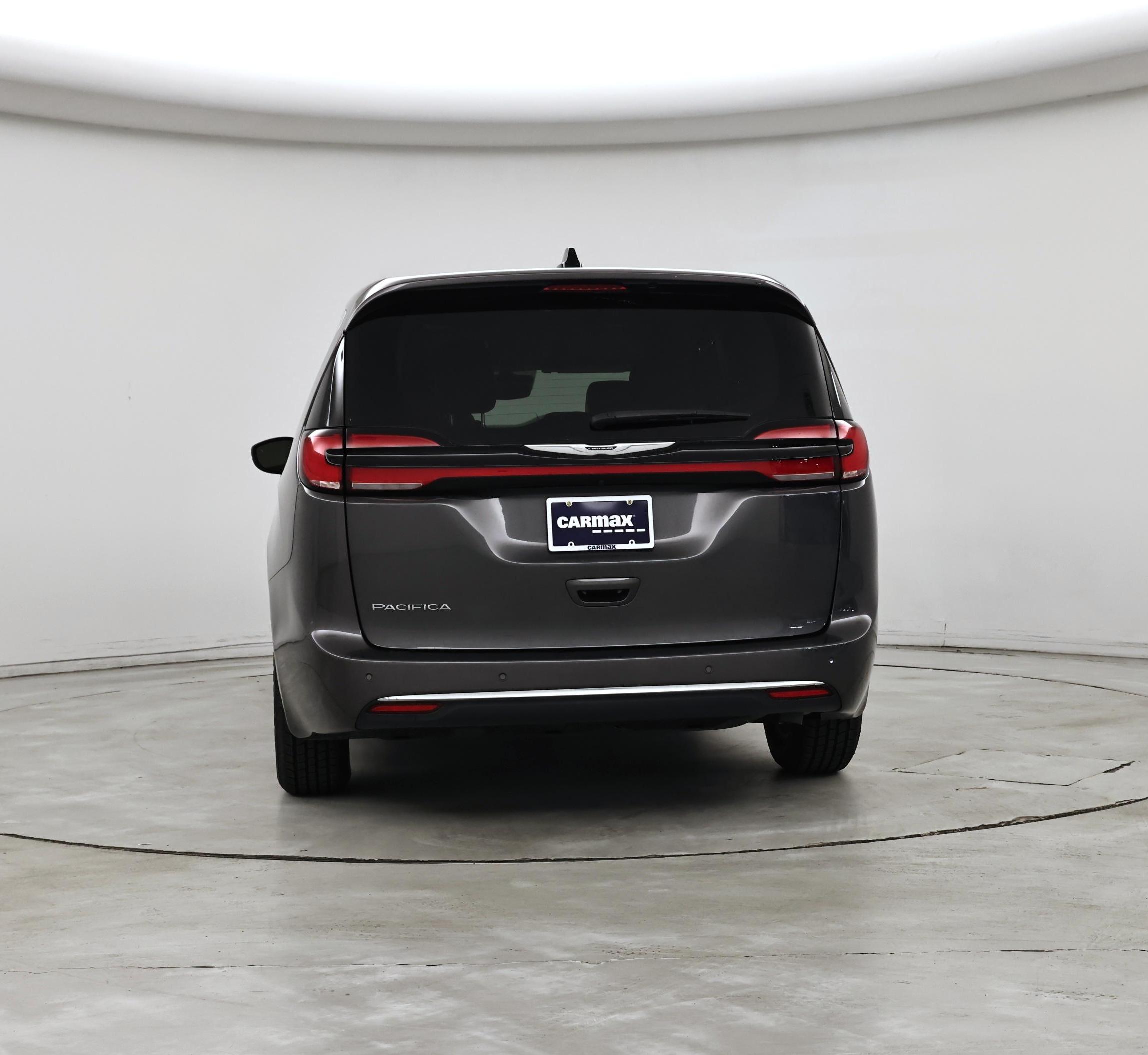 Thumbnail: 2023 Chrysler Pacifica - 6