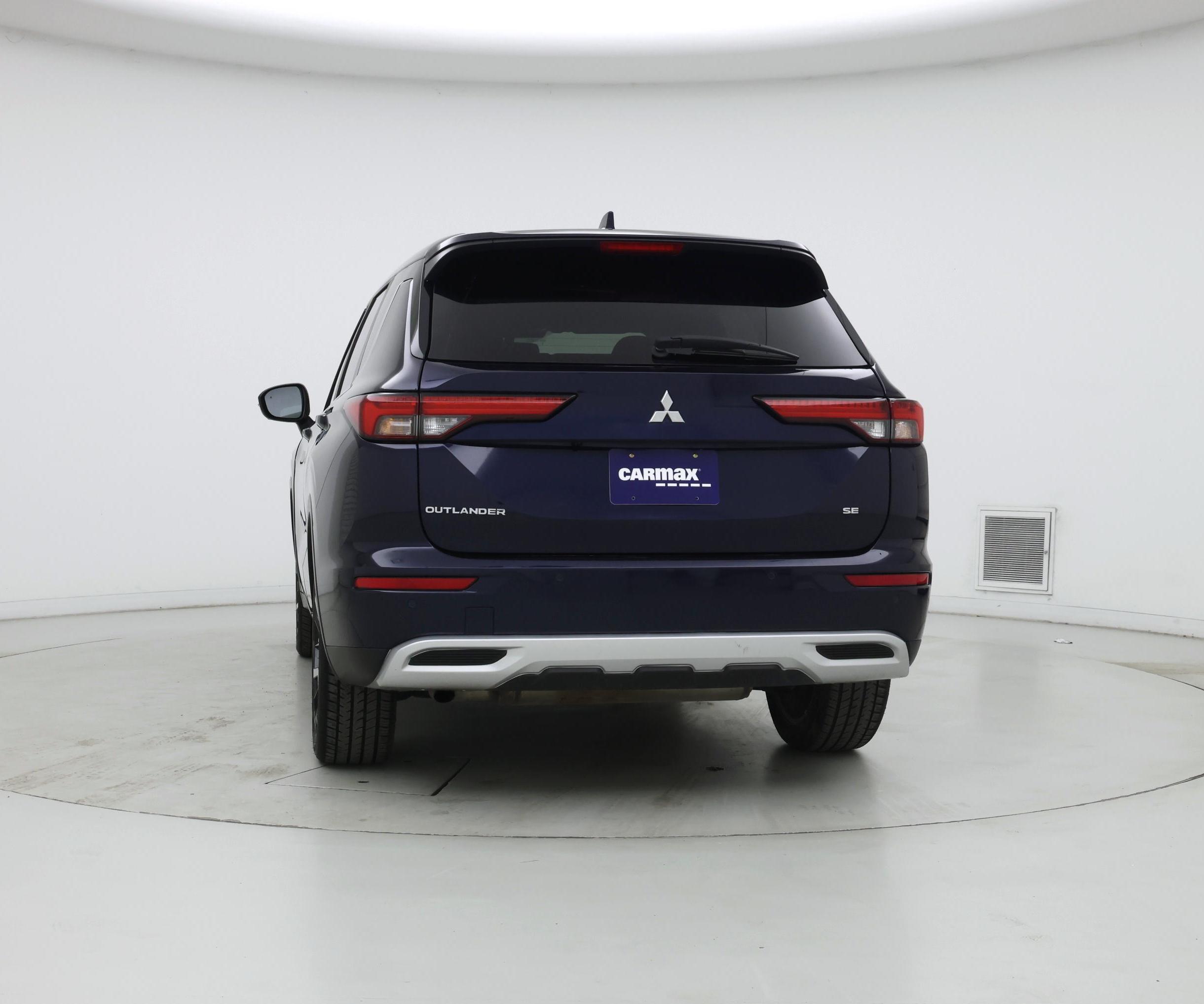 Thumbnail: 2024 Mitsubishi Outlander - 6