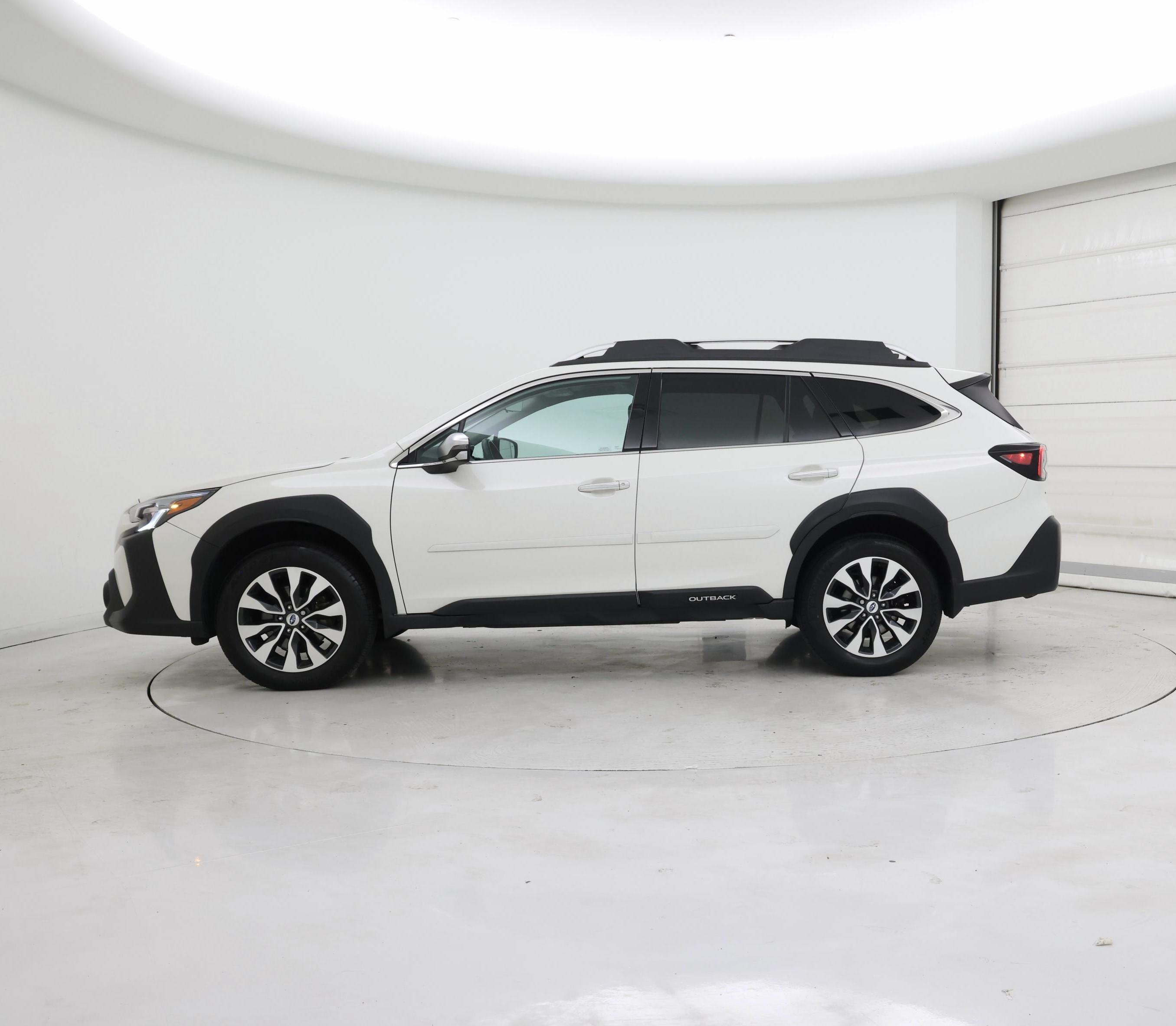 Thumbnail: 2023 Subaru Outback - 3