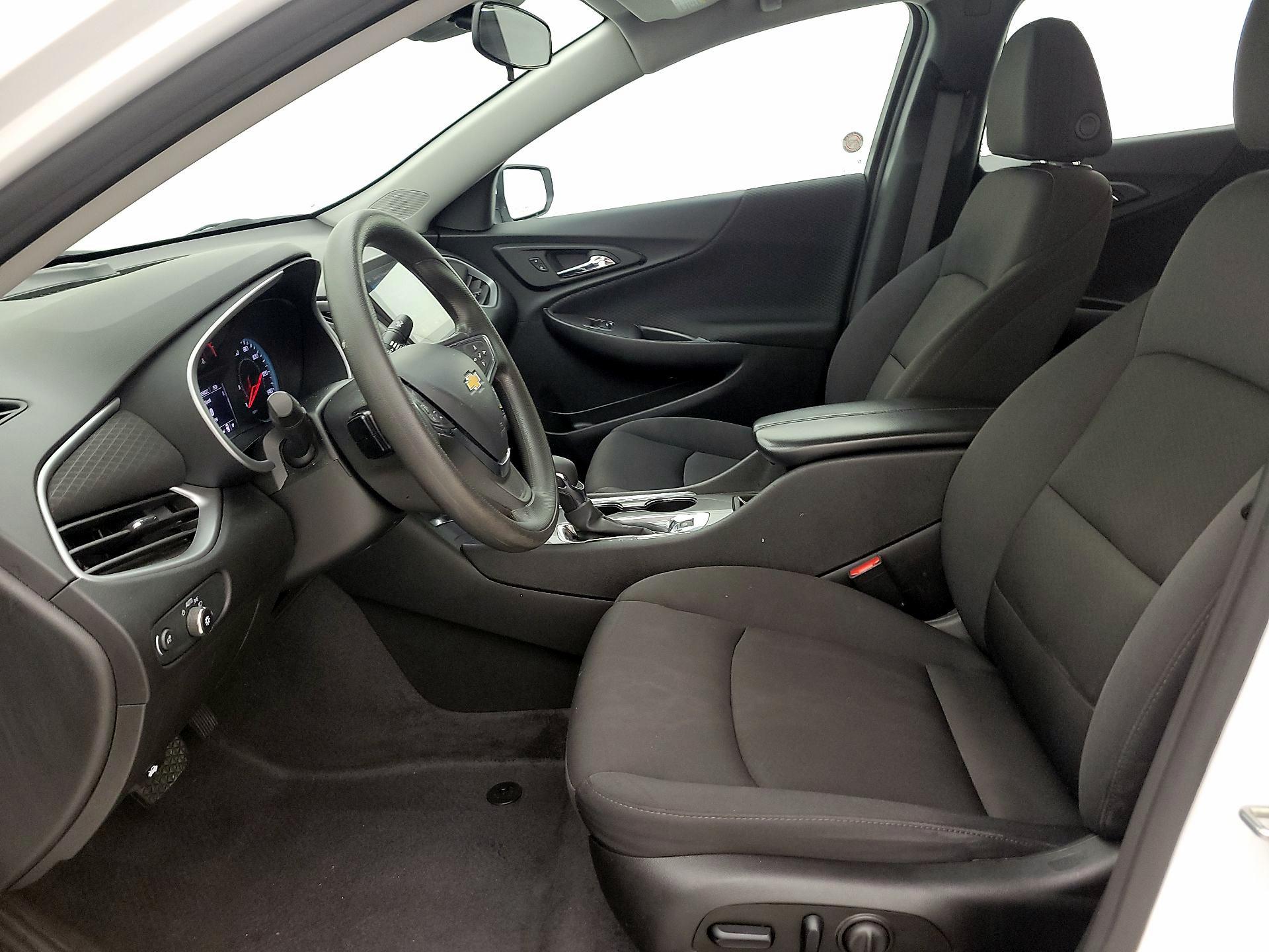 Thumbnail: 2023 Chevrolet Malibu - 11