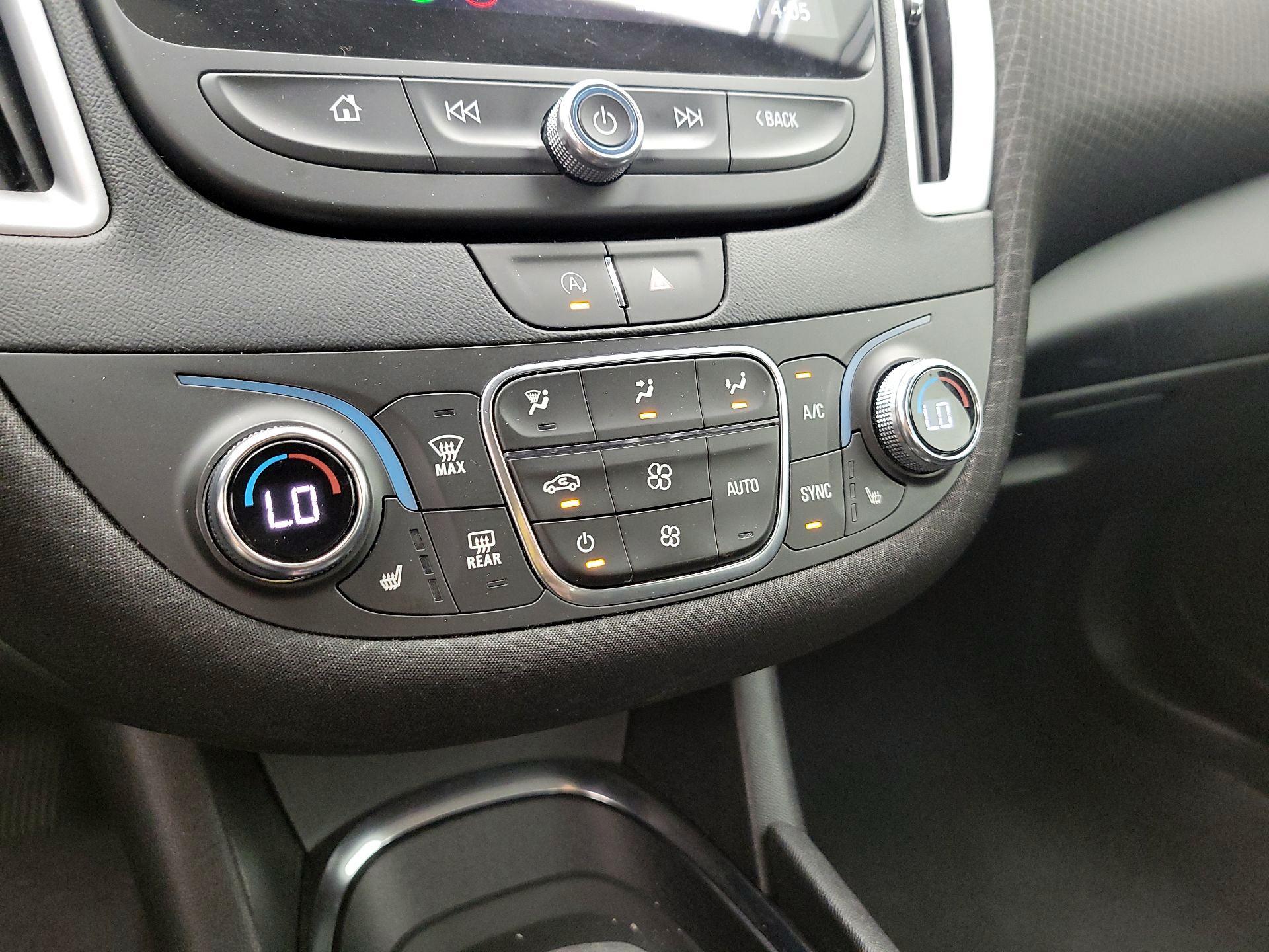 Thumbnail: 2023 Chevrolet Malibu - 16