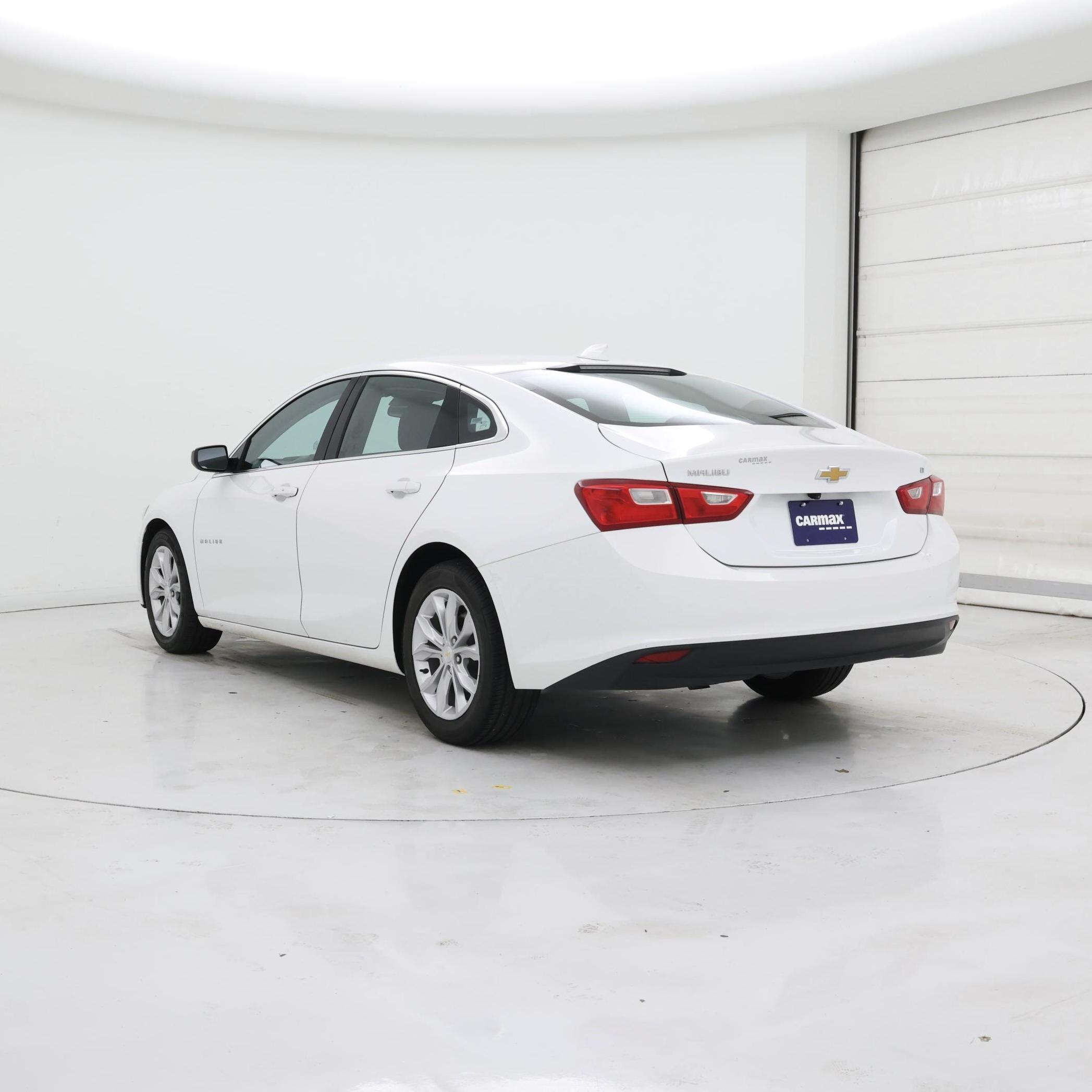 Thumbnail: 2023 Chevrolet Malibu - 2