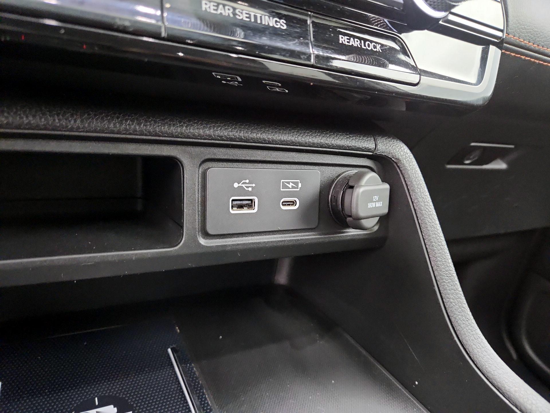 Thumbnail: 2023 Honda Pilot - 18