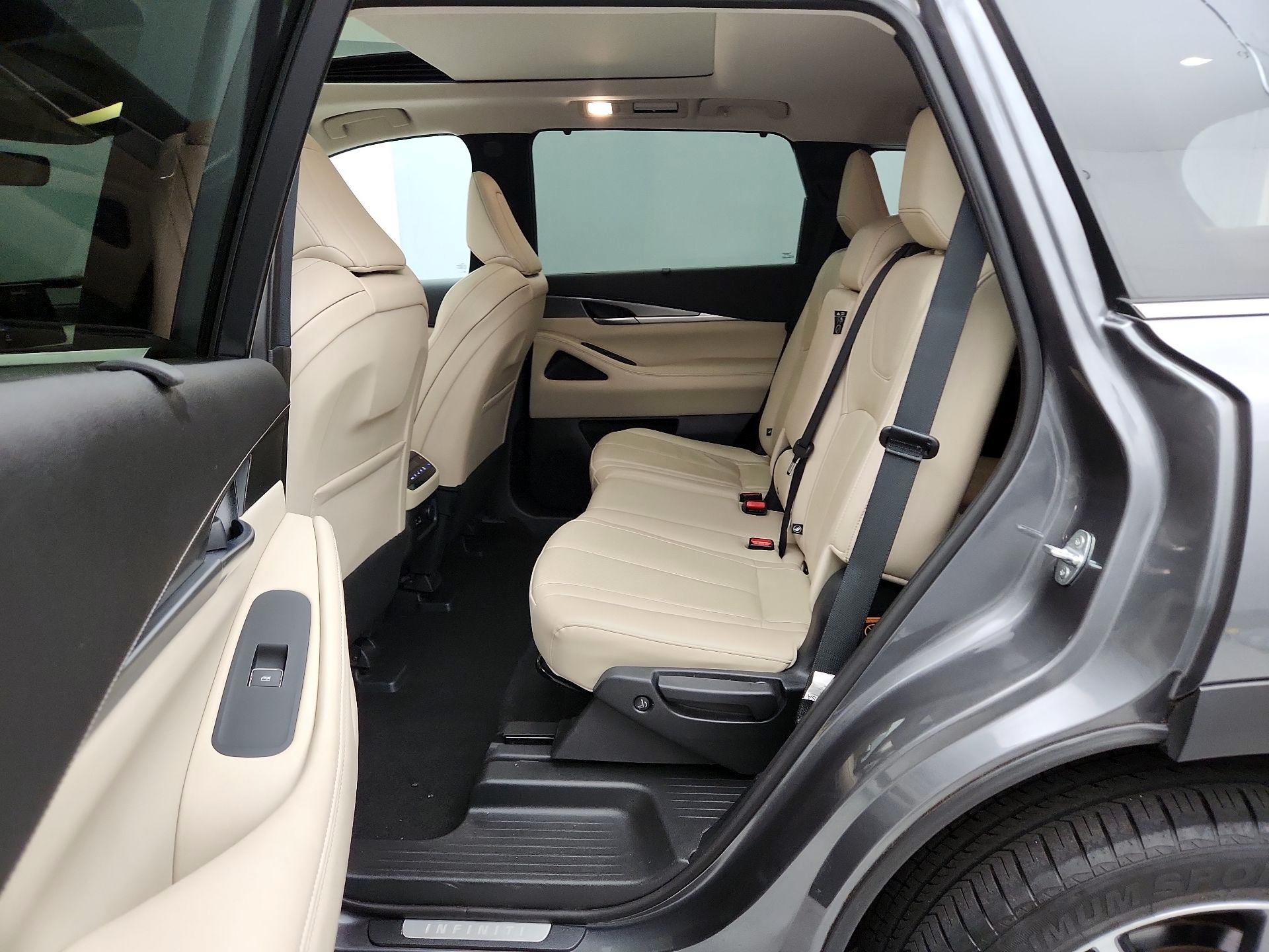 Thumbnail: 2023 INFINITI QX60 - 20