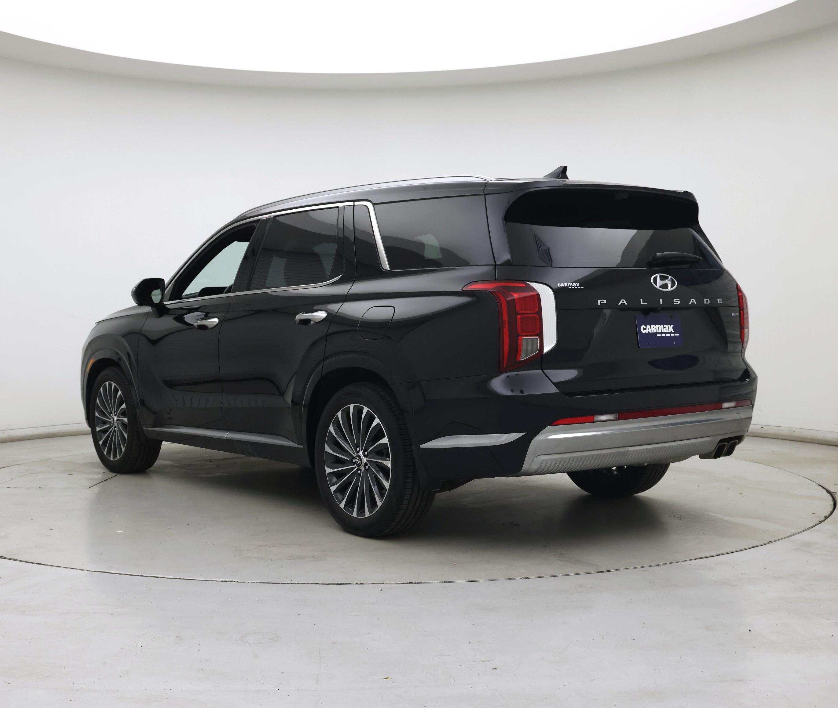 Thumbnail: 2023 Hyundai Palisade - 2