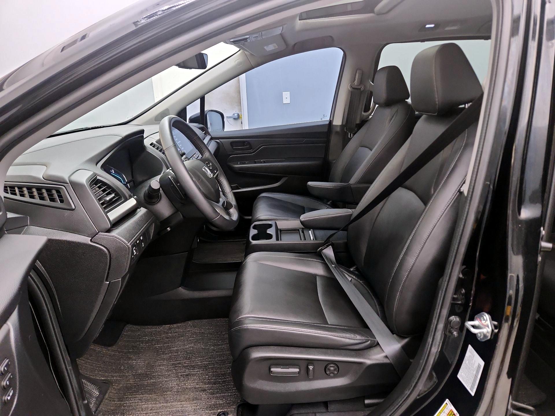 Thumbnail: 2023 Honda Odyssey - 11