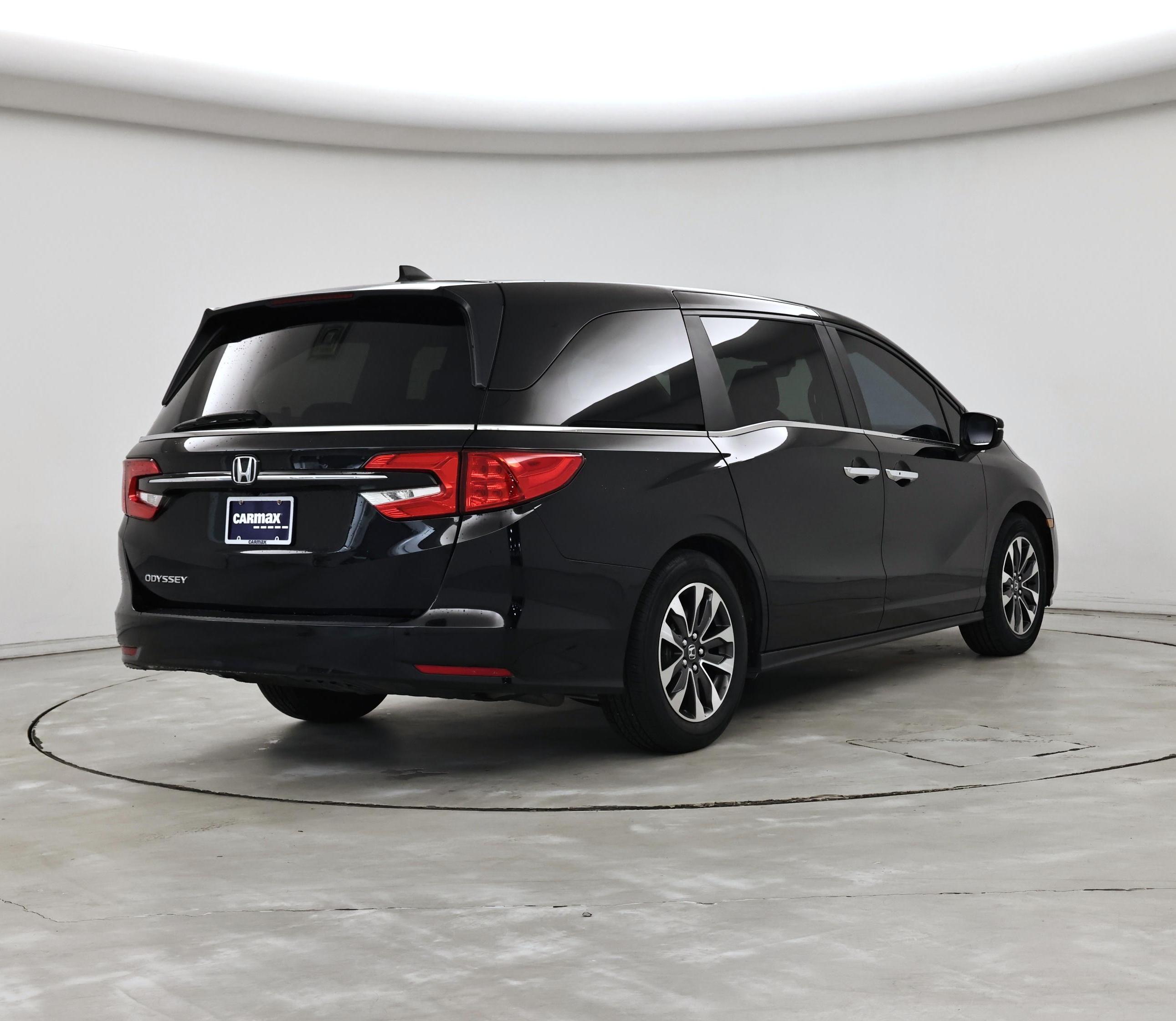 Thumbnail: 2023 Honda Odyssey - 8