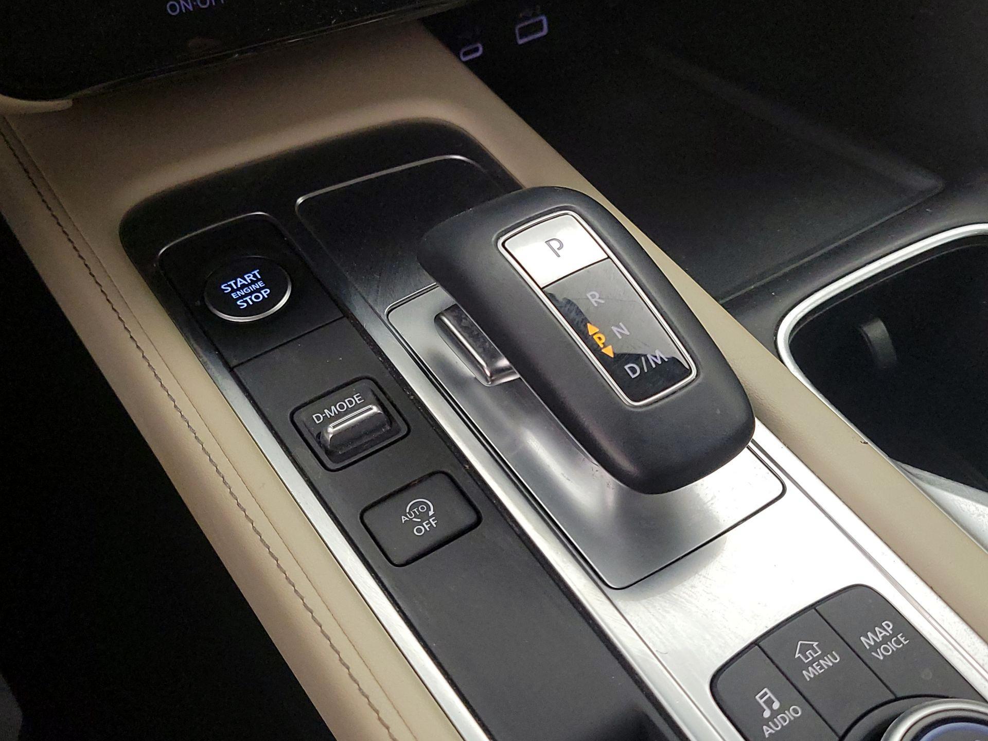 Thumbnail: 2023 INFINITI QX60 - 18