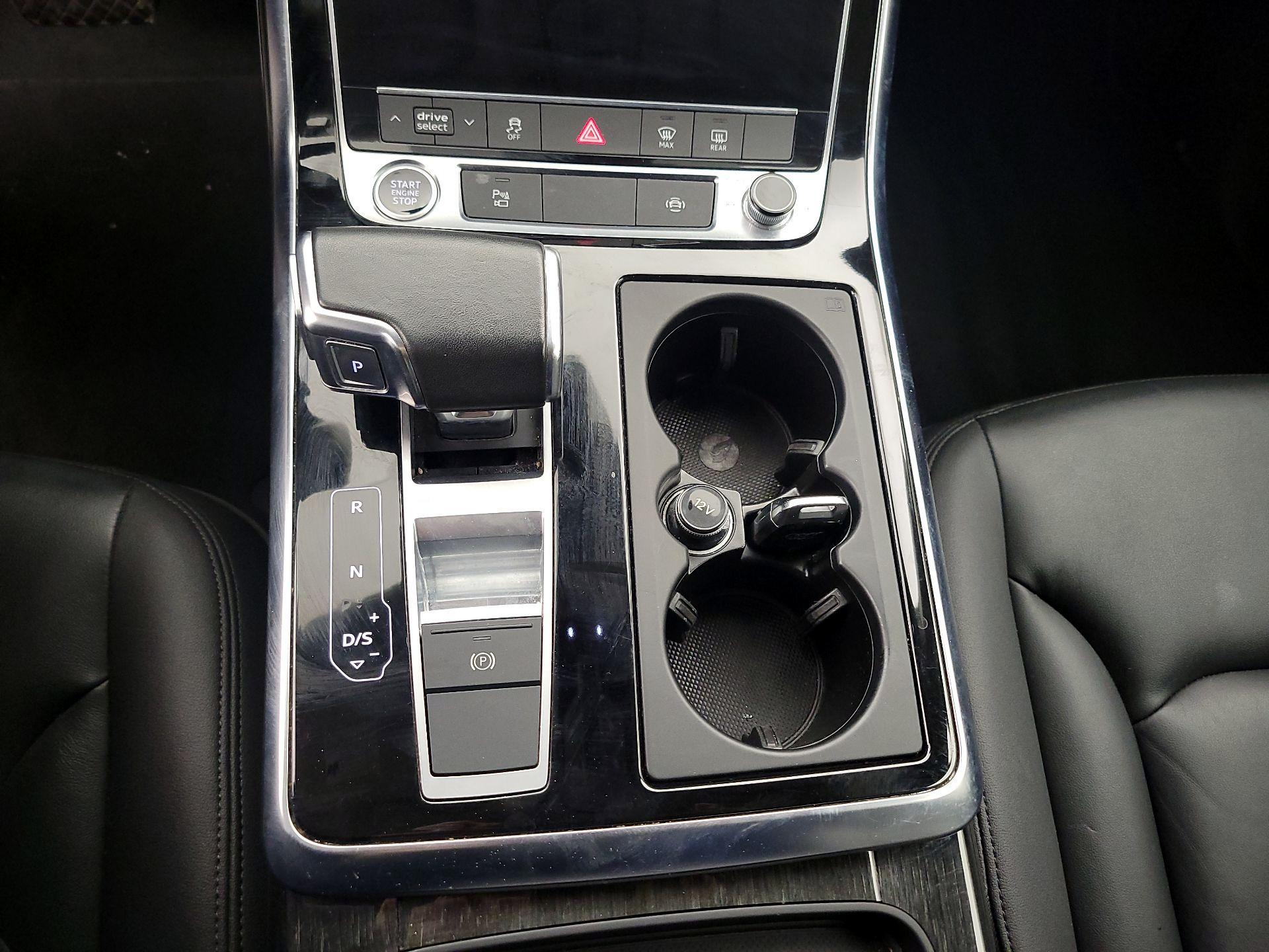 Thumbnail: 2024 Audi Q7 - 17