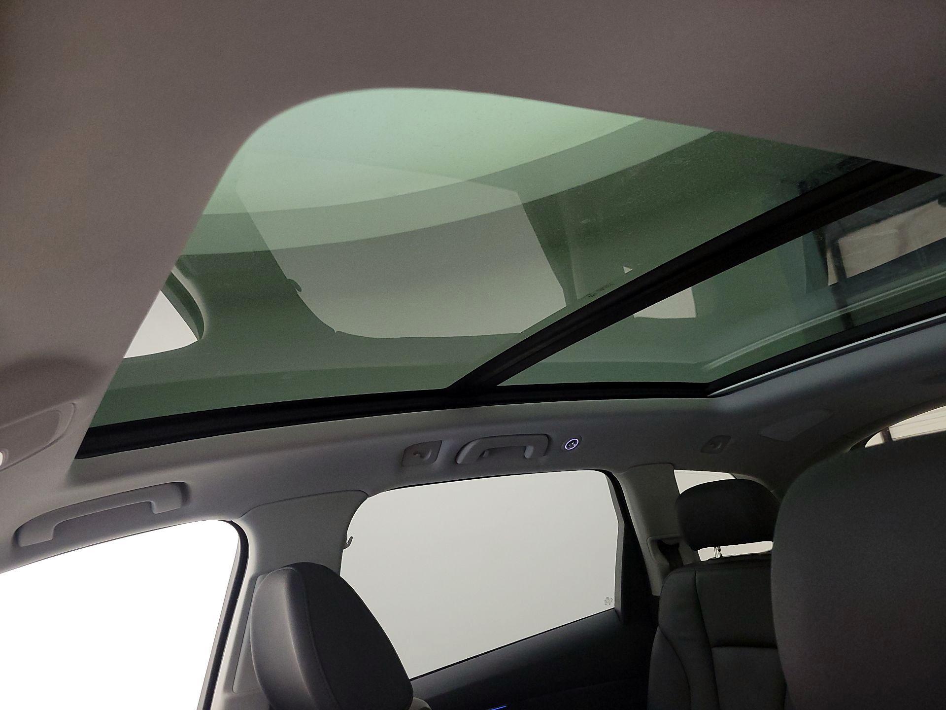 Thumbnail: 2024 Audi Q7 - 19