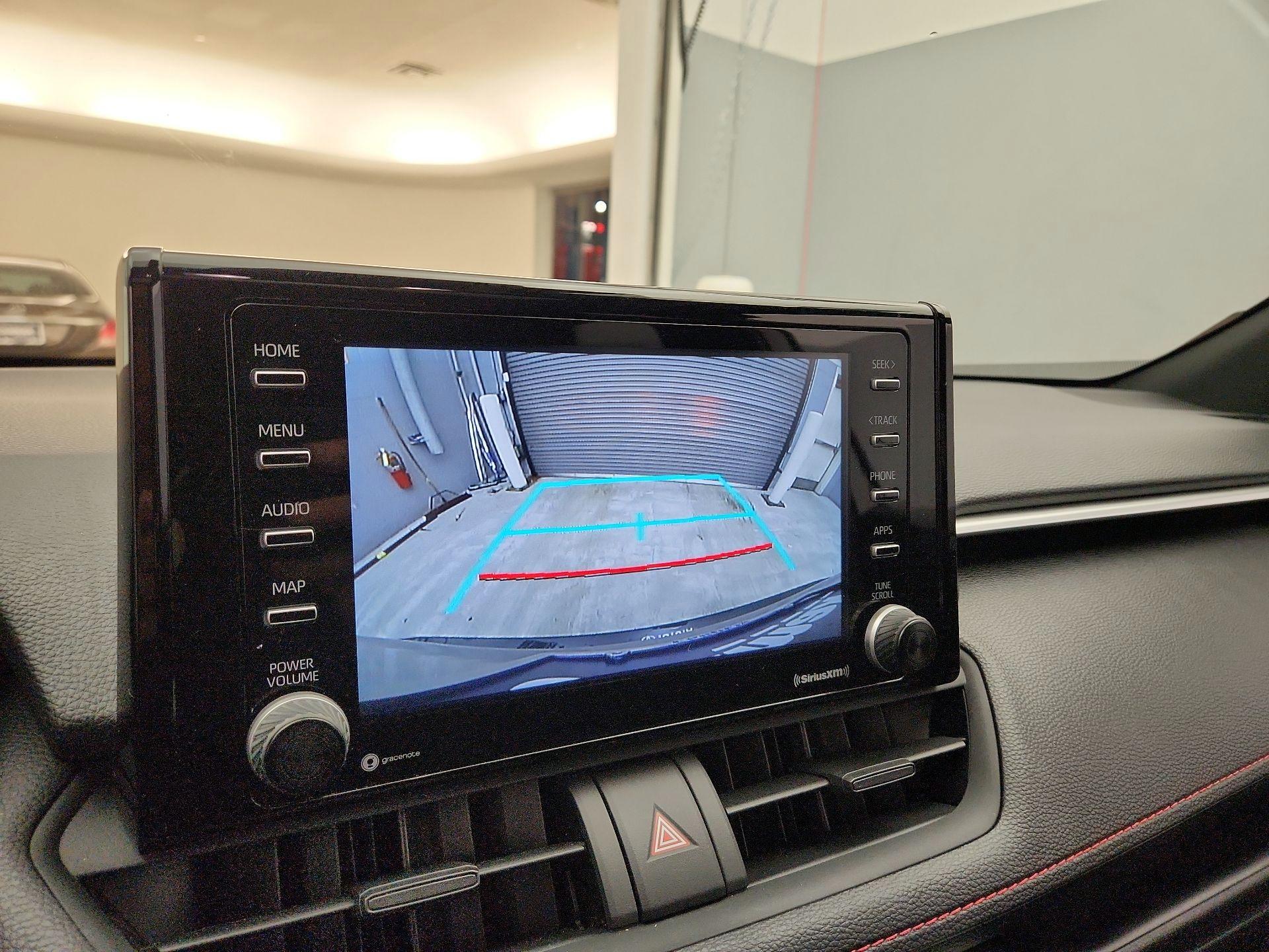 Thumbnail: 2022 Toyota RAV4 - 14