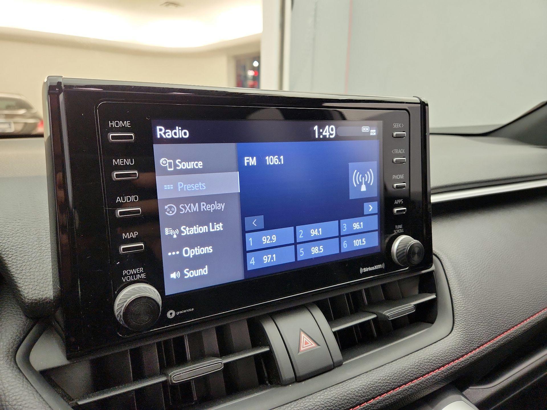 Thumbnail: 2022 Toyota RAV4 - 15