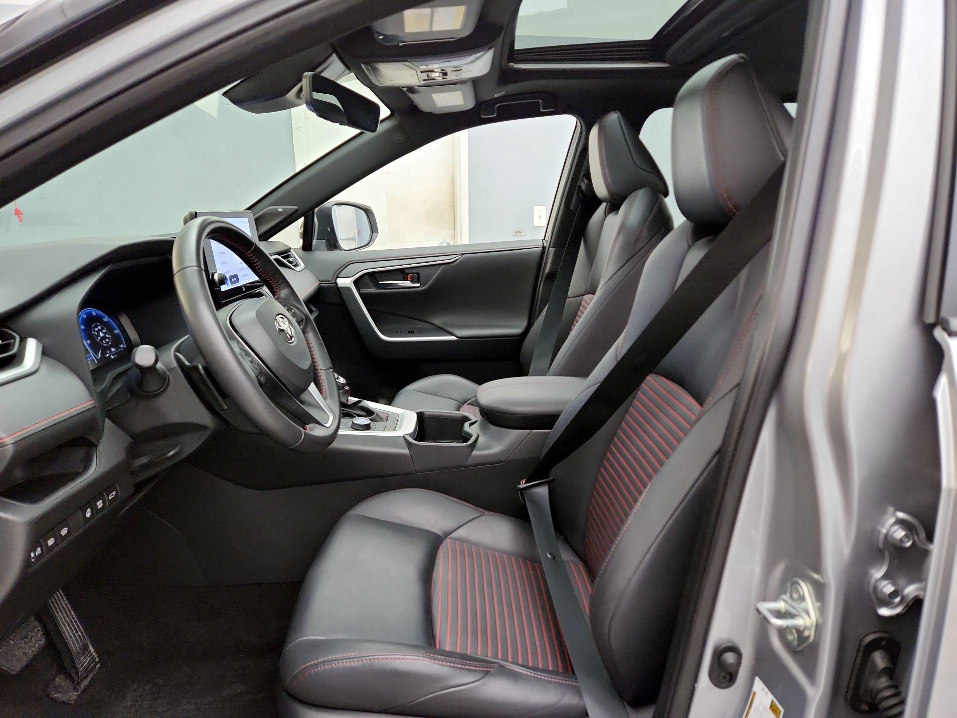 Thumbnail: 2023 Toyota RAV4 - 11