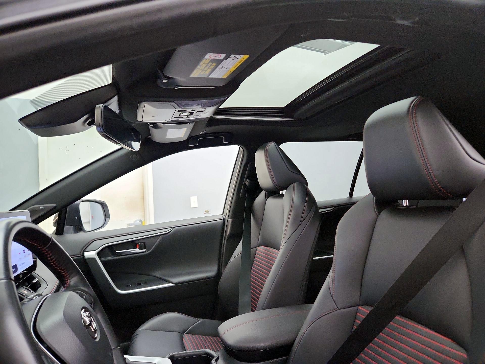 Thumbnail: 2023 Toyota RAV4 - 19