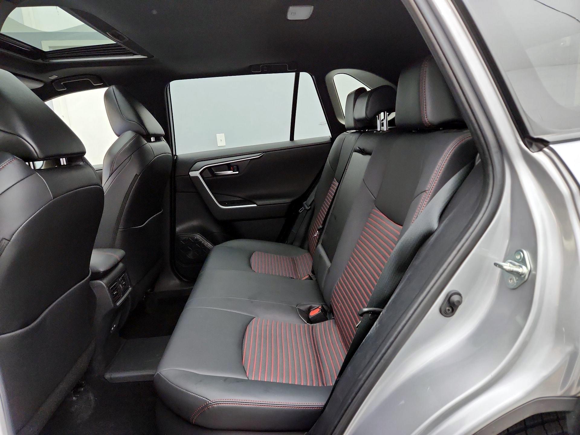 Thumbnail: 2023 Toyota RAV4 - 20