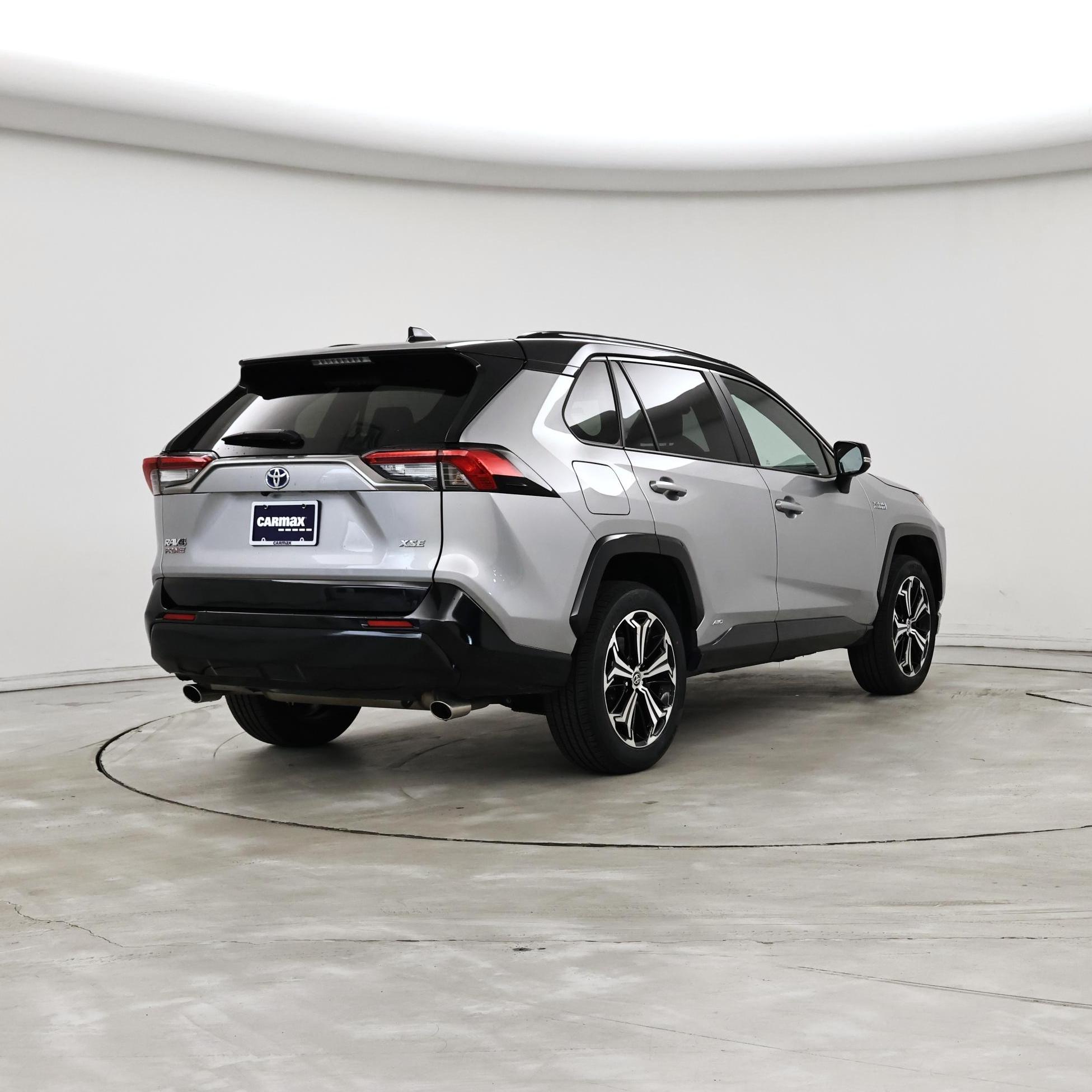 Thumbnail: 2023 Toyota RAV4 - 8