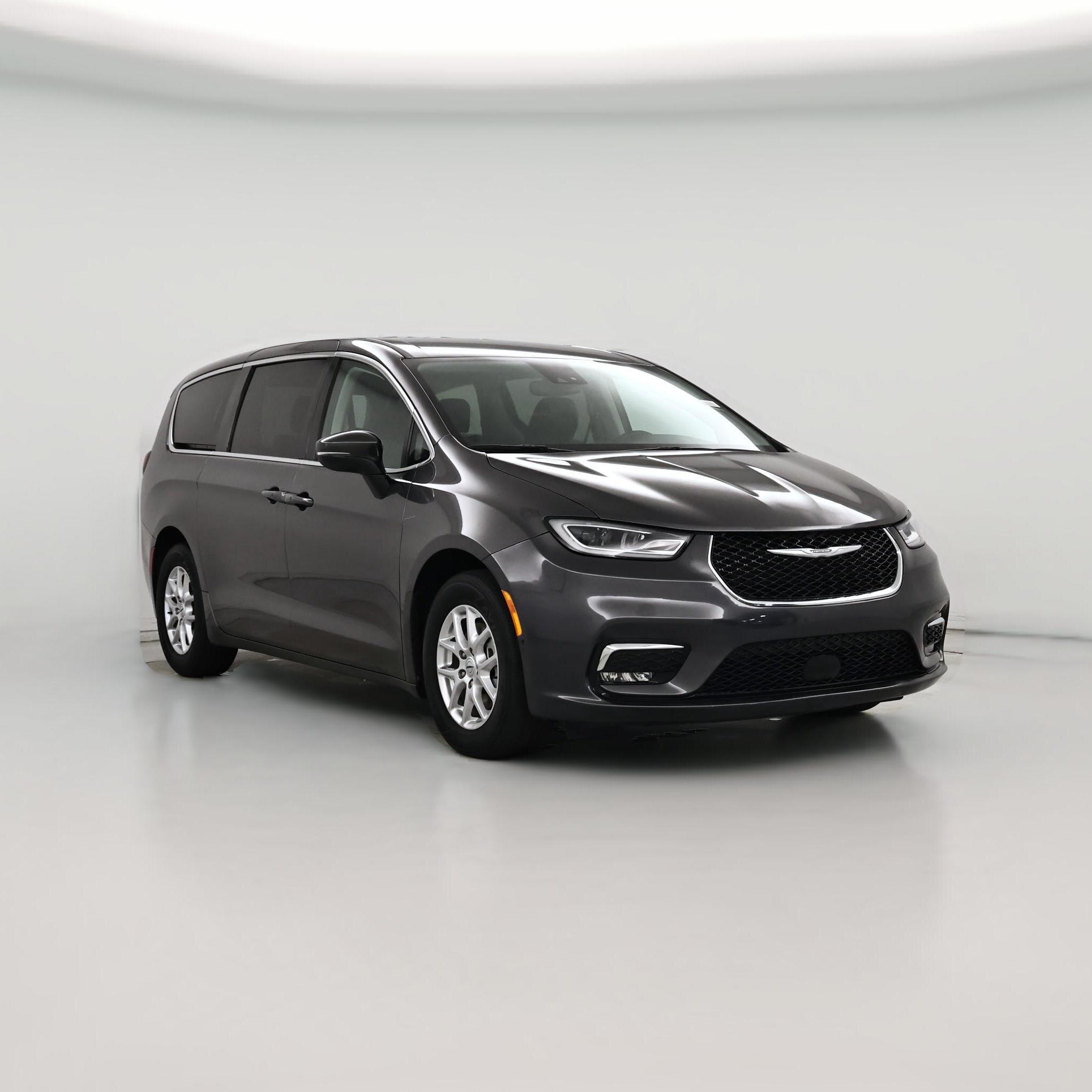 Thumbnail: 2023 Chrysler Pacifica - 1