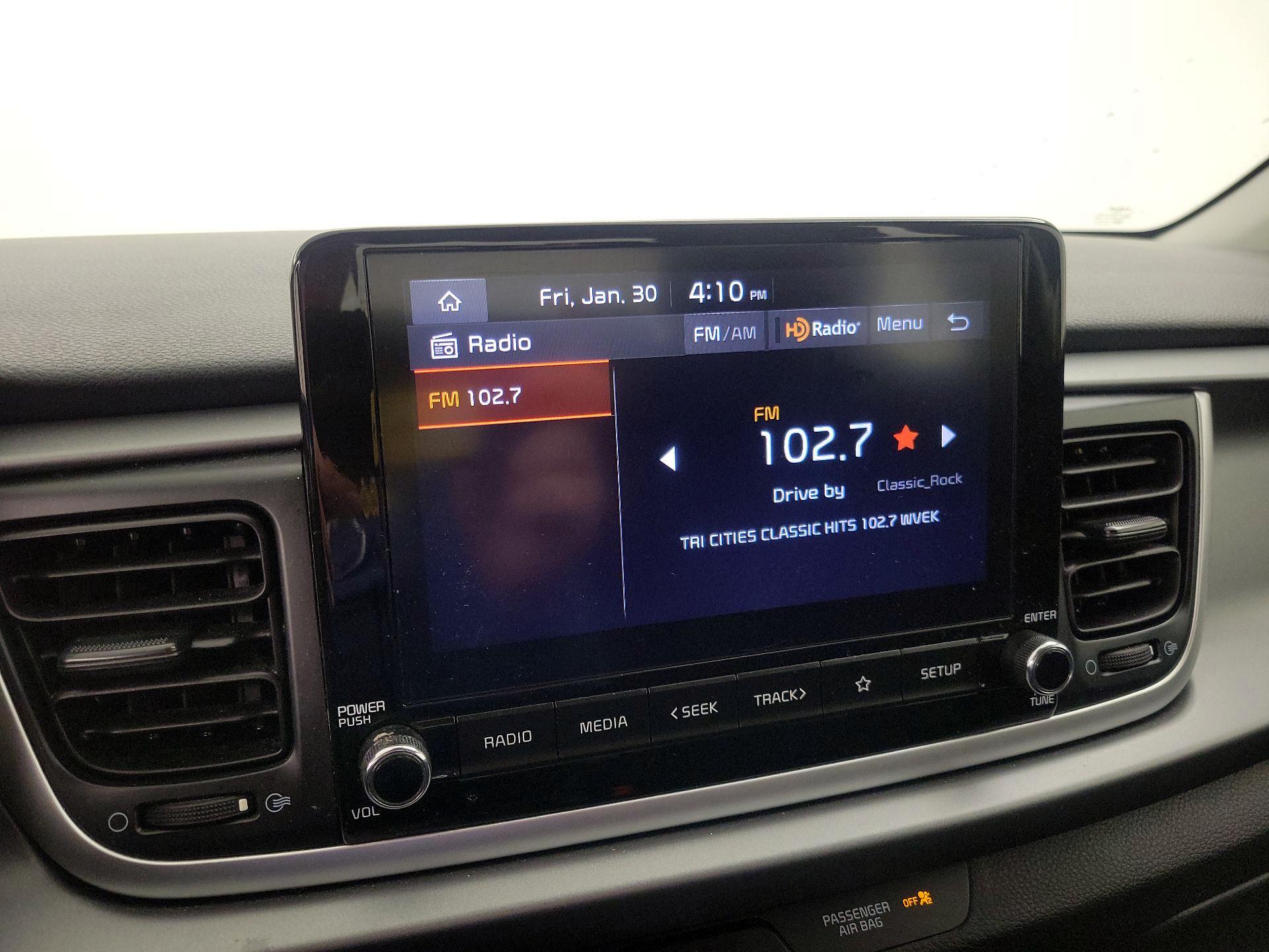 Thumbnail: 2022 Kia Rio - 15