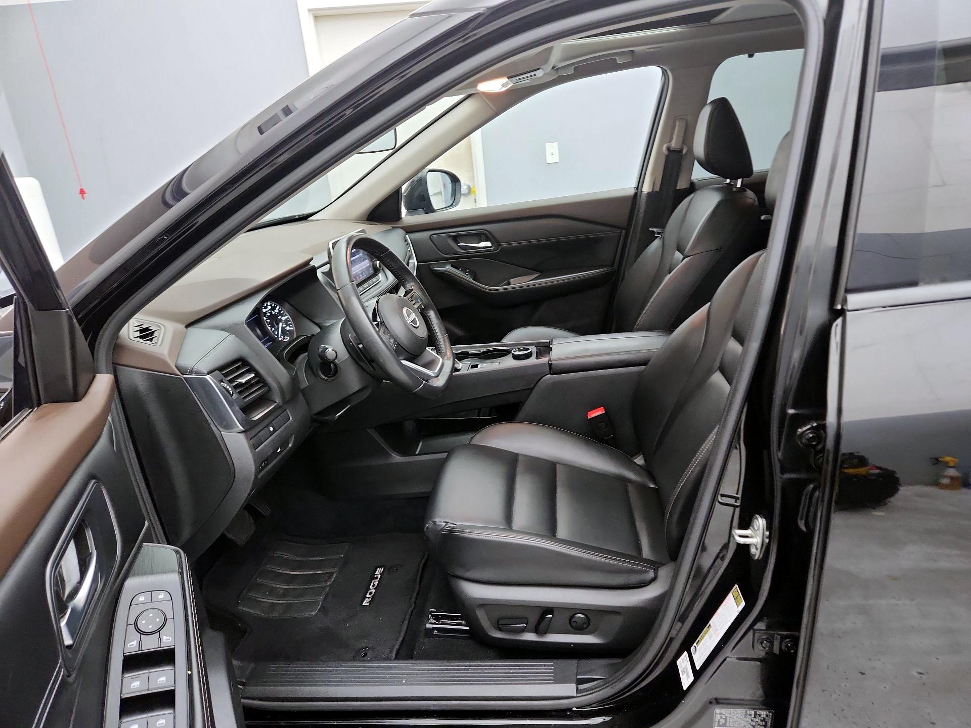 Thumbnail: 2023 Nissan Rogue - 11