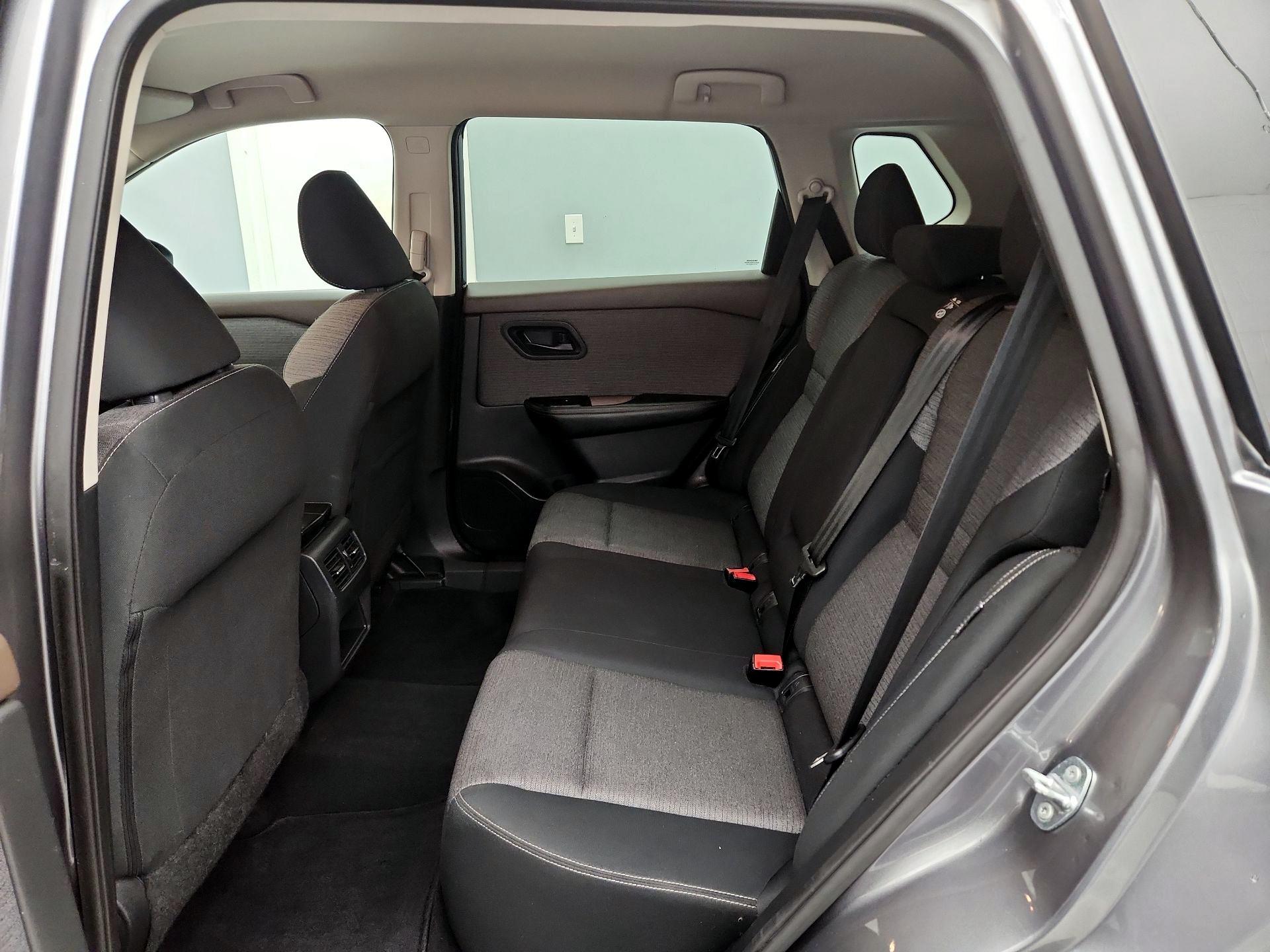 Thumbnail: 2021 Nissan Rogue - 19