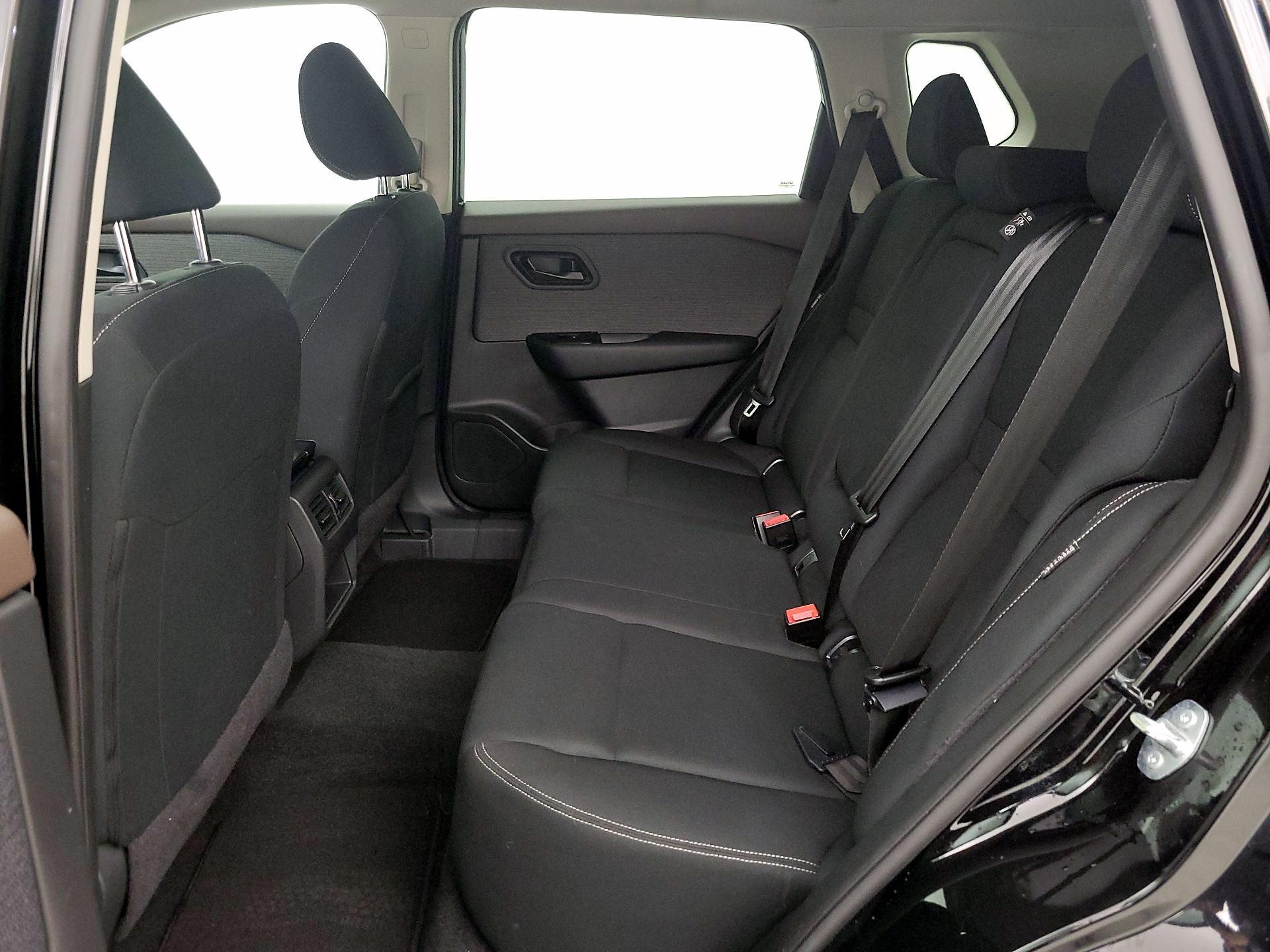 Thumbnail: 2023 Nissan Rogue - 19